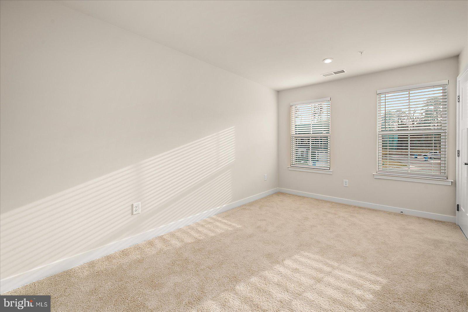 RIVER RUN - Residential