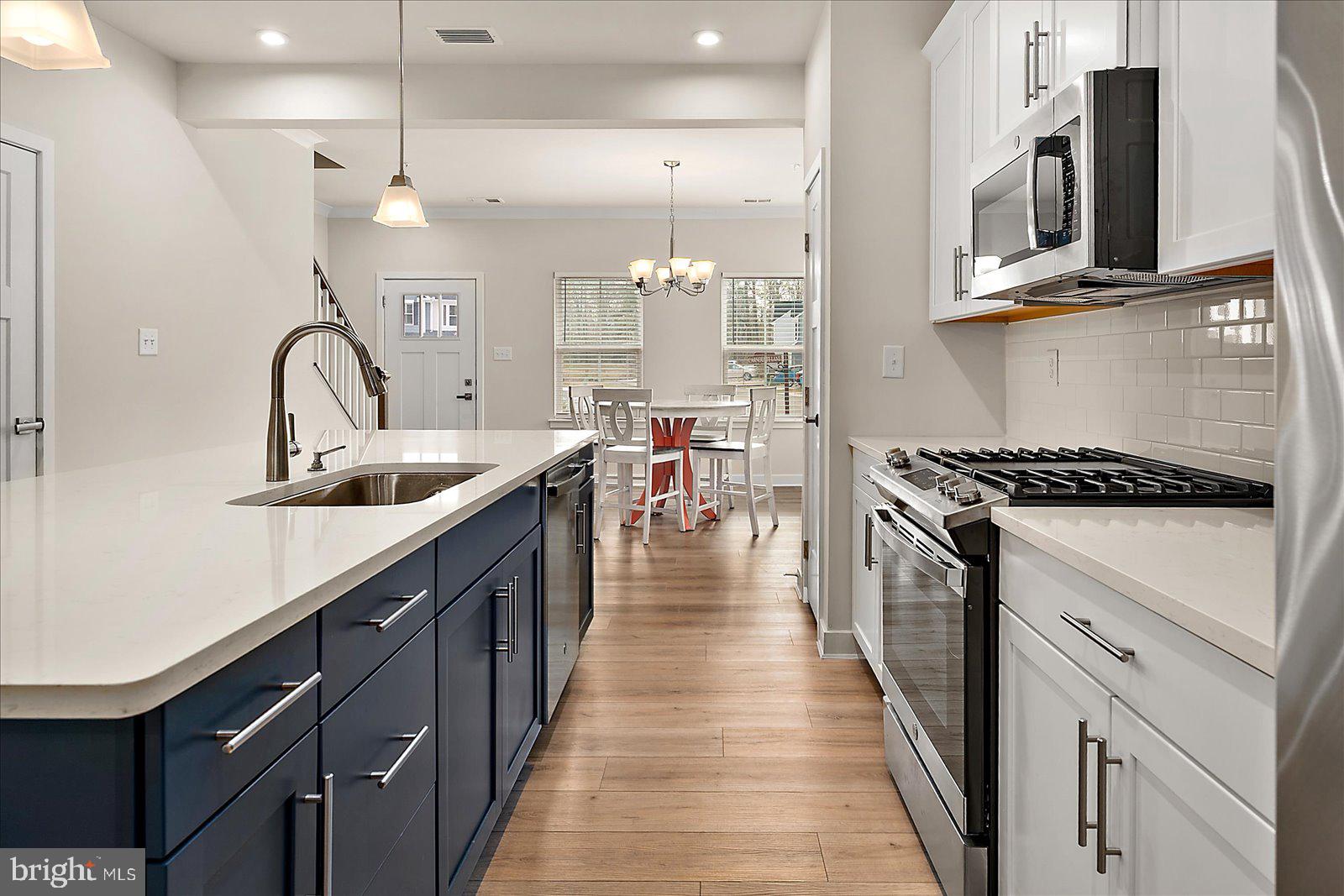 RIVER RUN - Residential