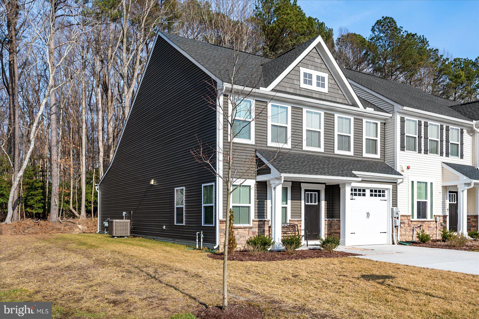 RIVER RUN - Residential