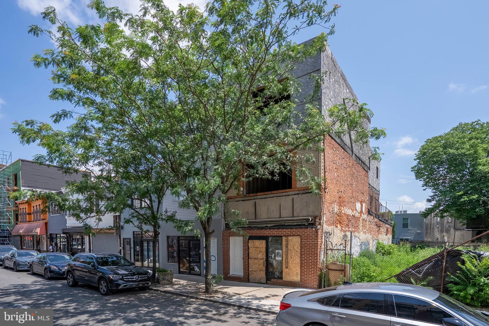 POINT BREEZE - Residential Income