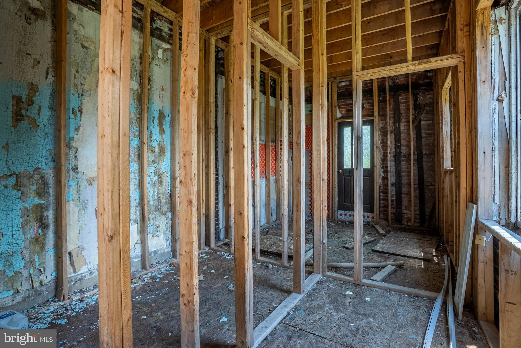 POINT BREEZE - Residential Income