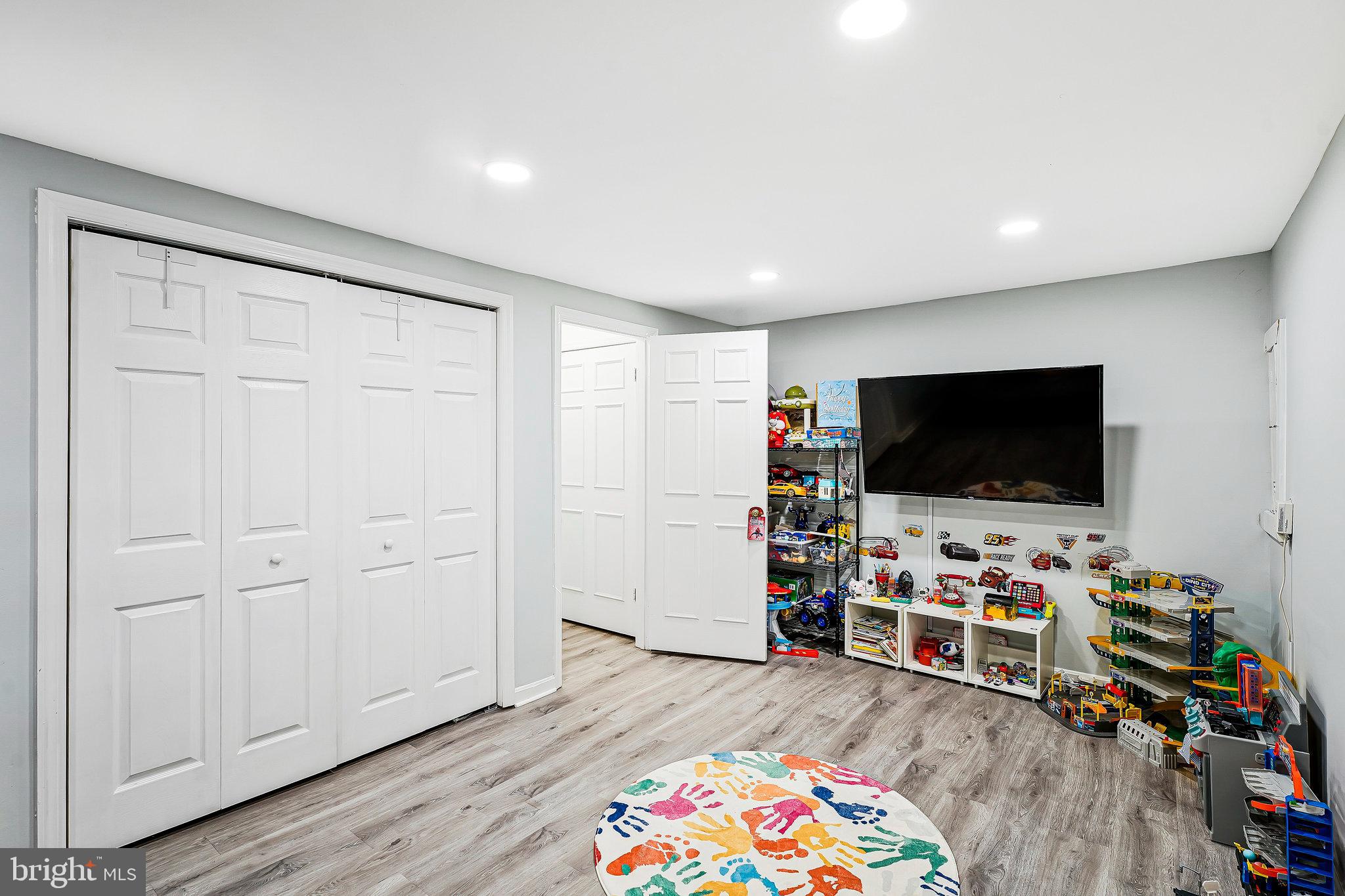 MARSHALL HEIGHTS - Residential