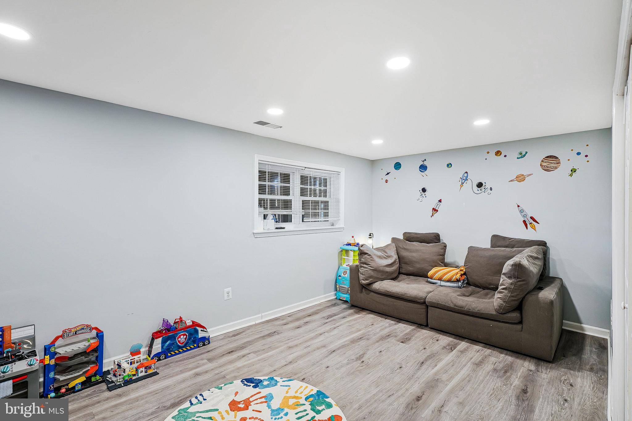 MARSHALL HEIGHTS - Residential