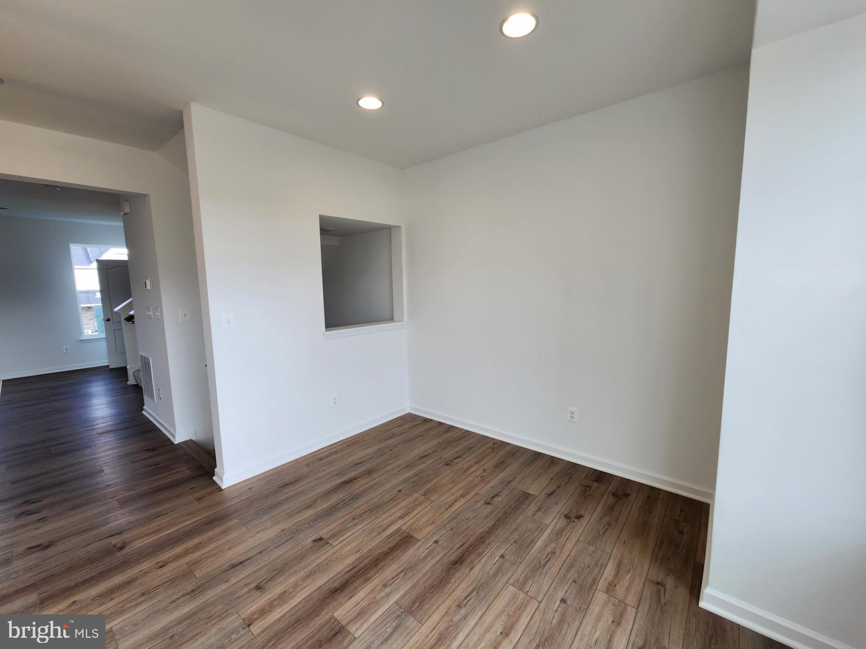 MARTINSBURG STATION - Residential Lease