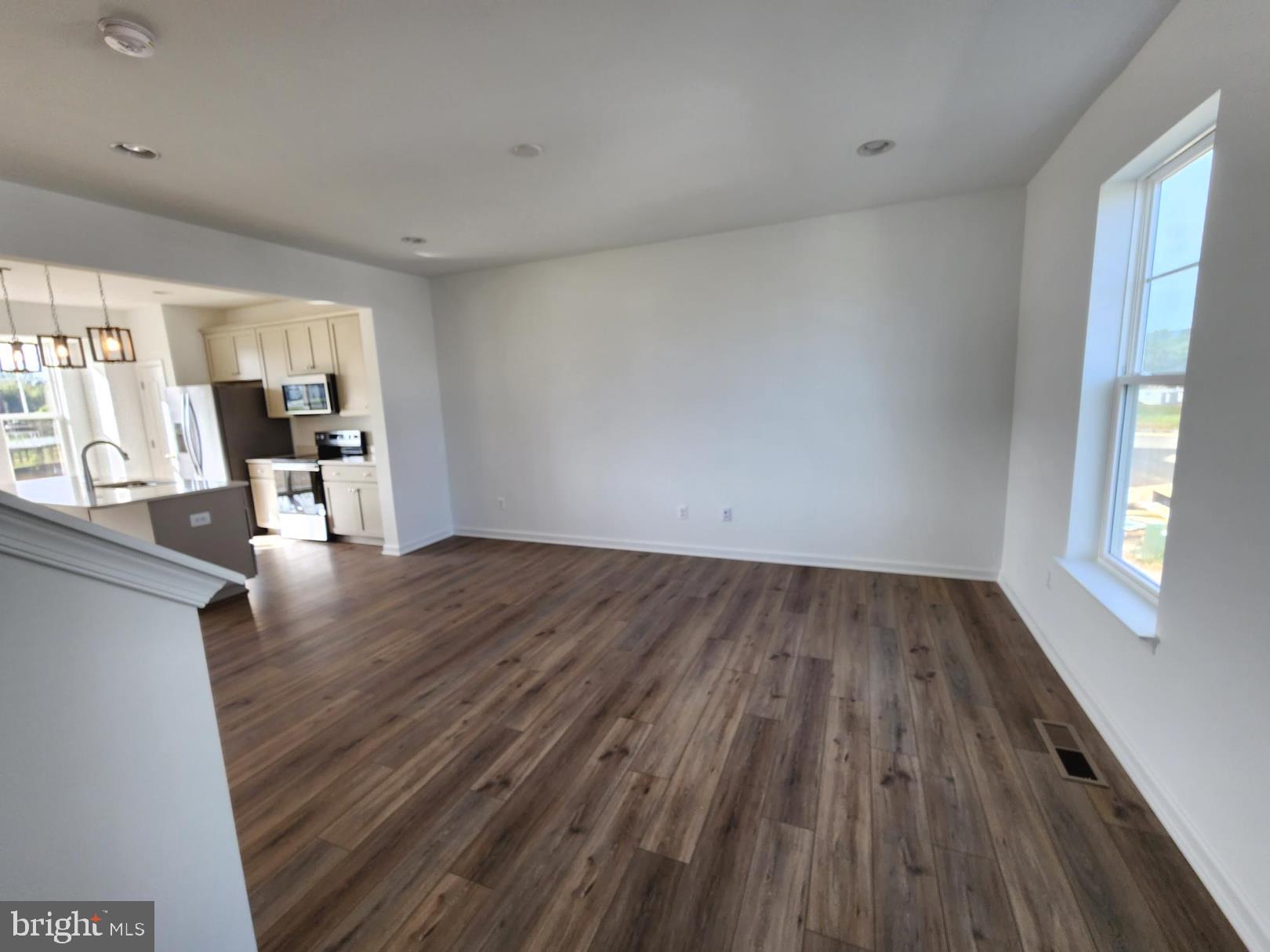 MARTINSBURG STATION - Residential Lease