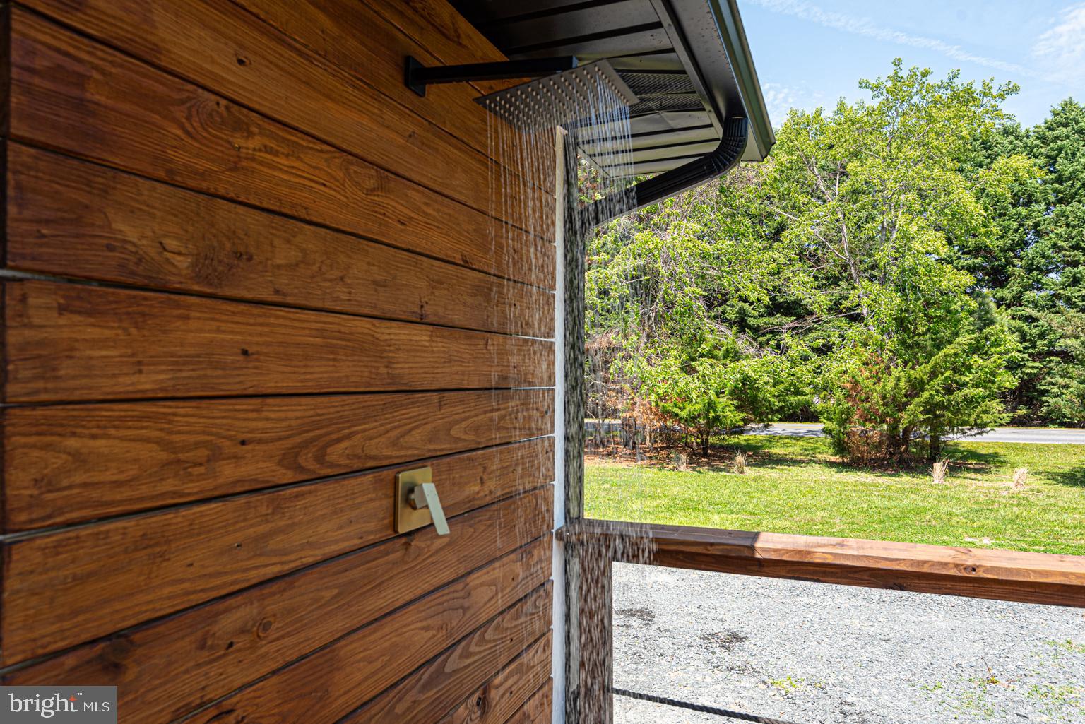 GENEZER ESTATES - Residential