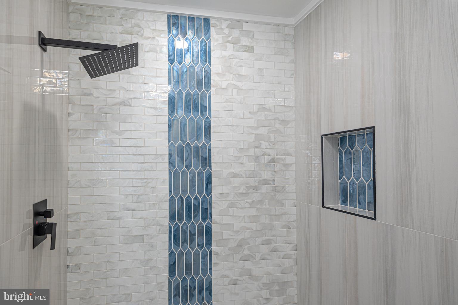 GENEZER ESTATES - Residential