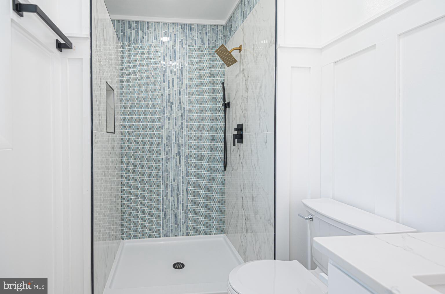 GENEZER ESTATES - Residential