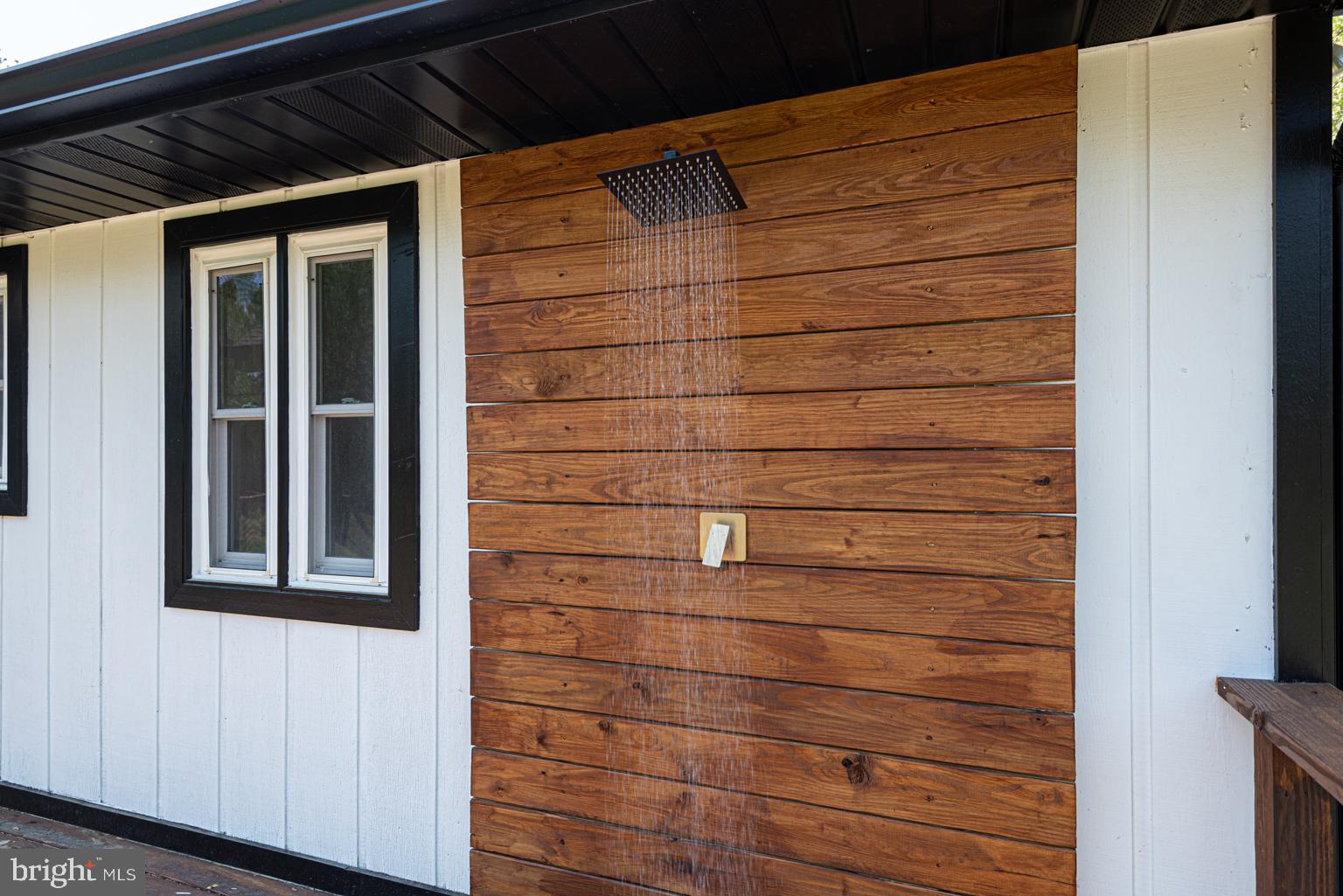 GENEZER ESTATES - Residential