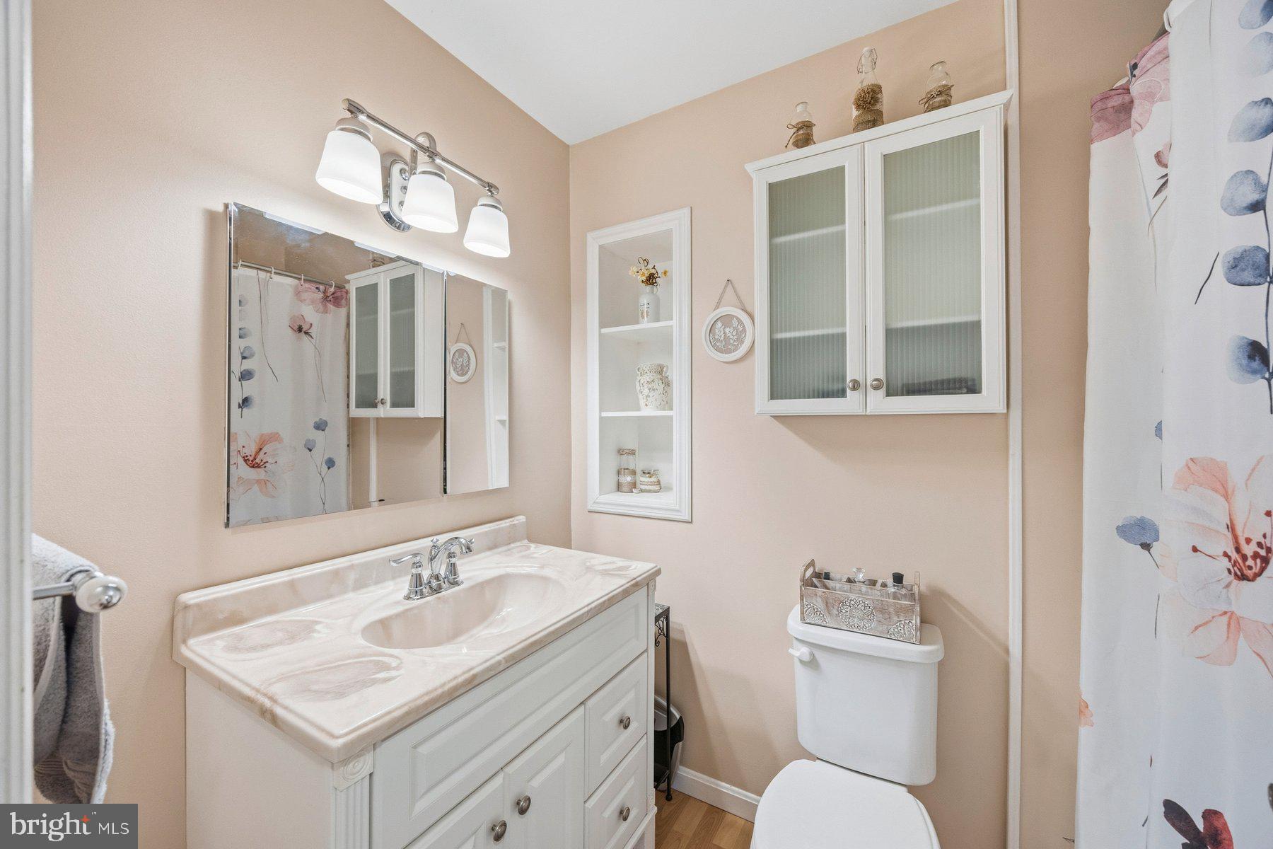 CARROLL SQUARE - Residential