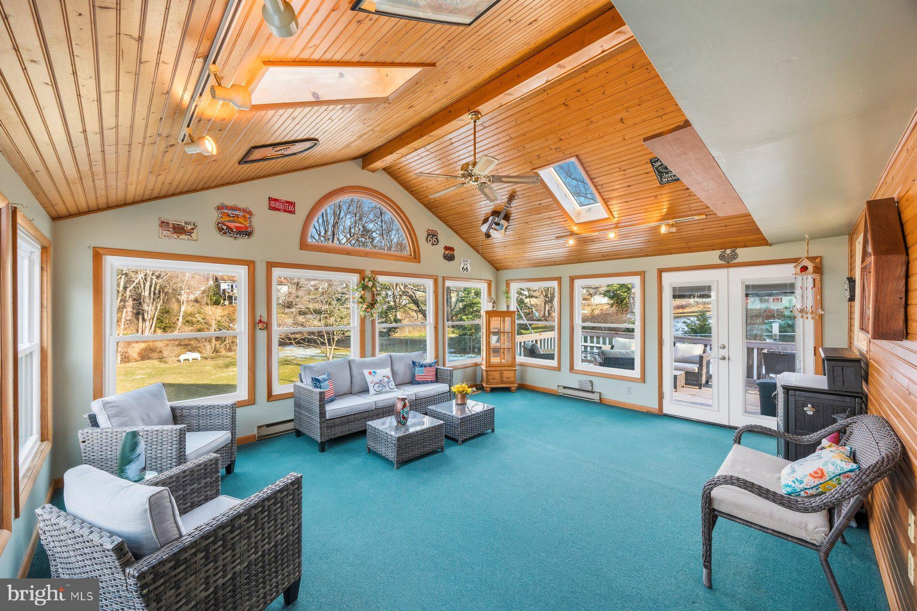 CARROLL SQUARE - Residential