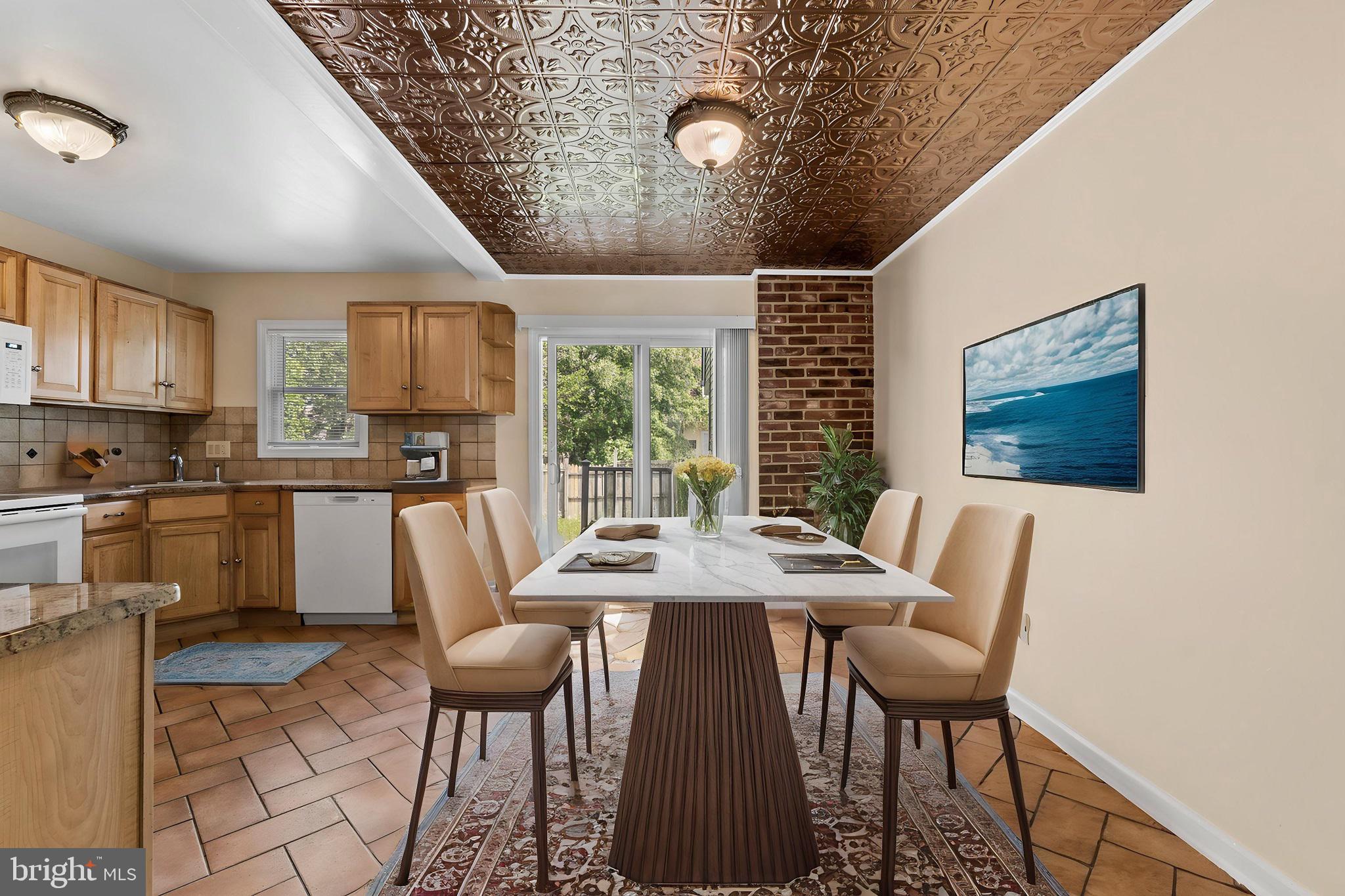 13 PAWLEYS COURT
