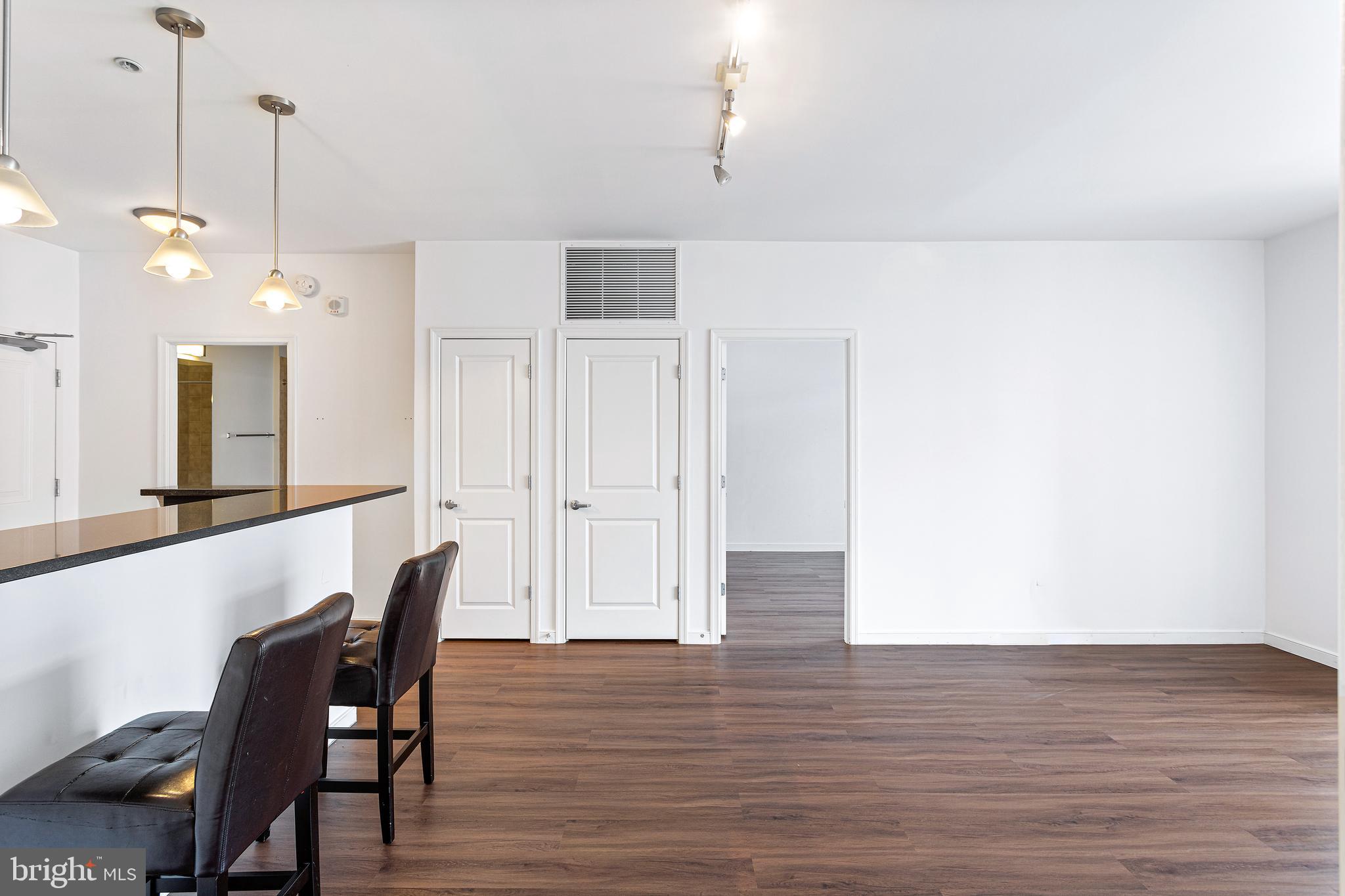 ONE INDEPENDENCE PLAZA A - Residential