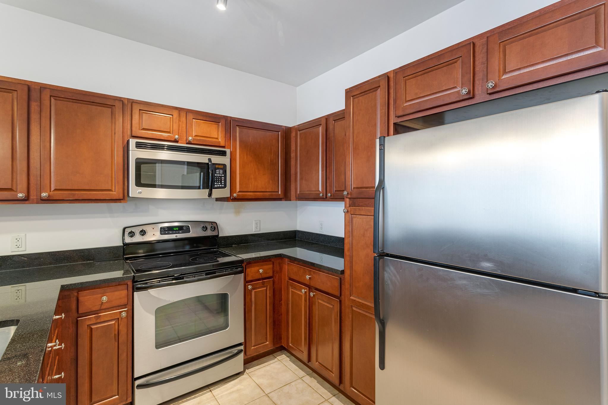 ONE INDEPENDENCE PLAZA A - Residential