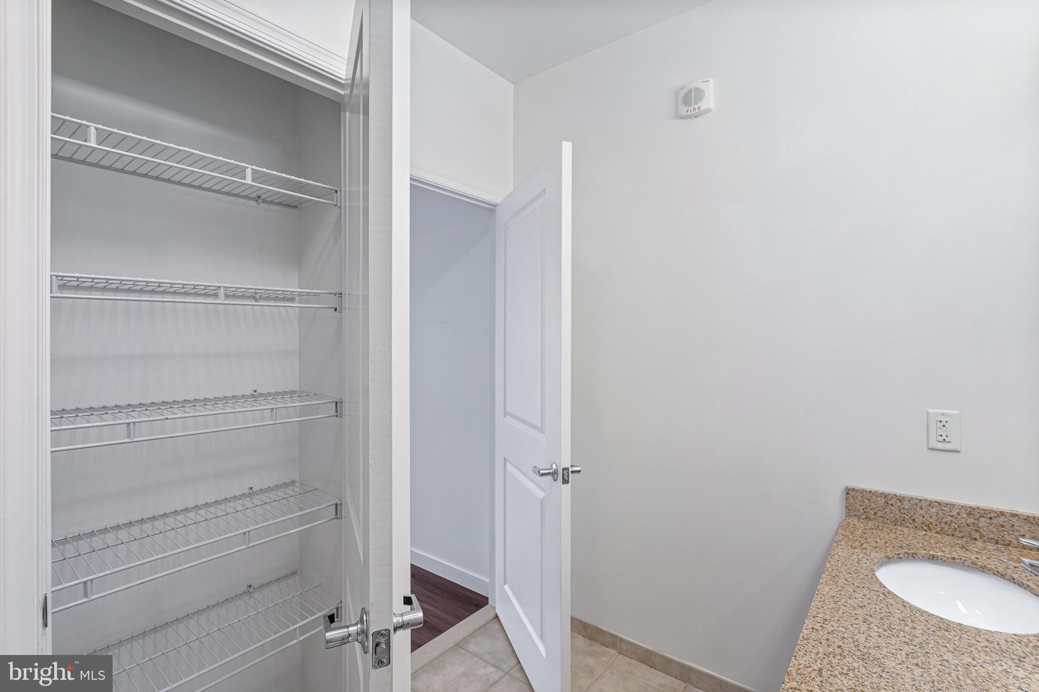 ONE INDEPENDENCE PLAZA A - Residential