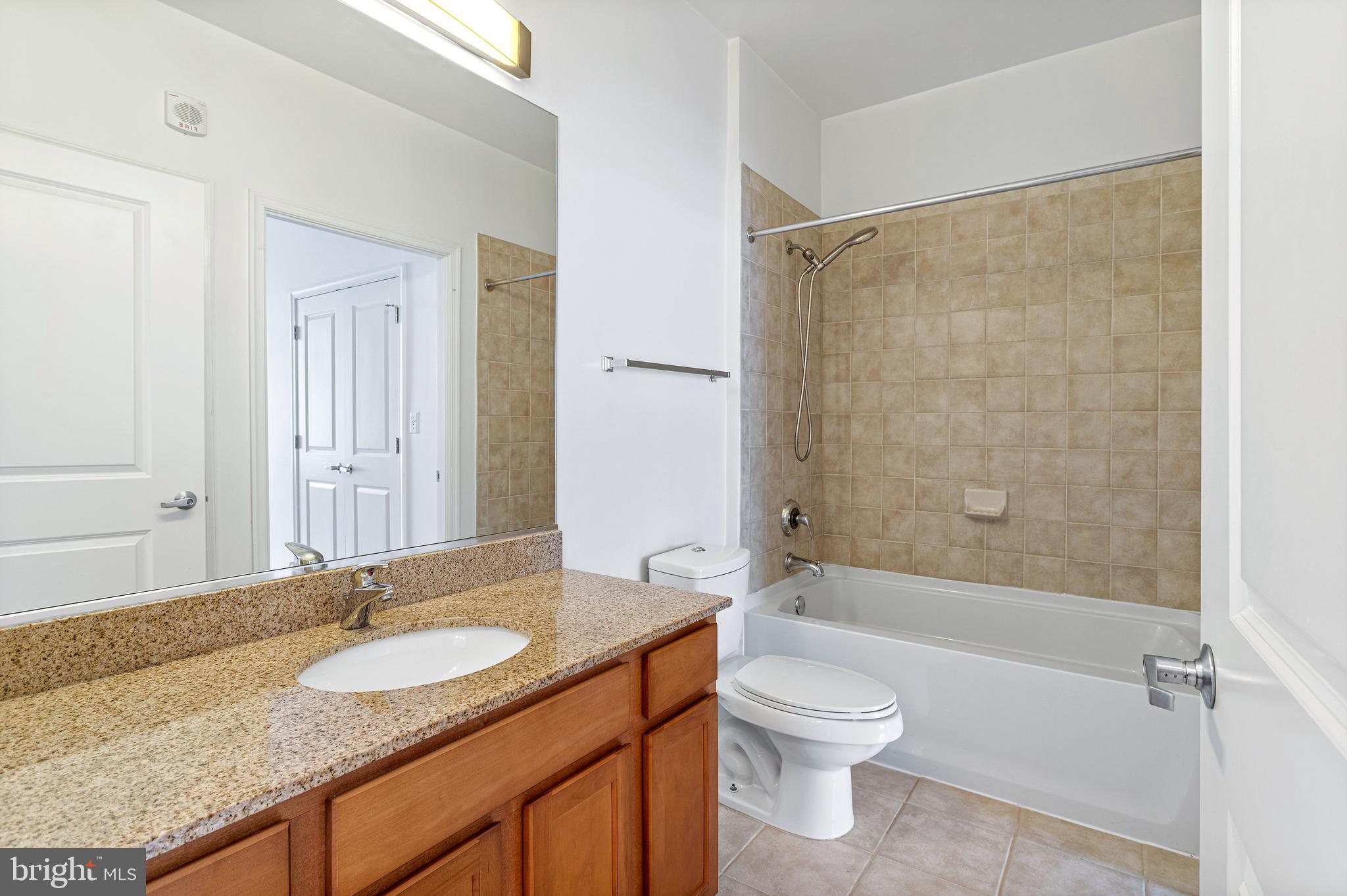 ONE INDEPENDENCE PLAZA A - Residential