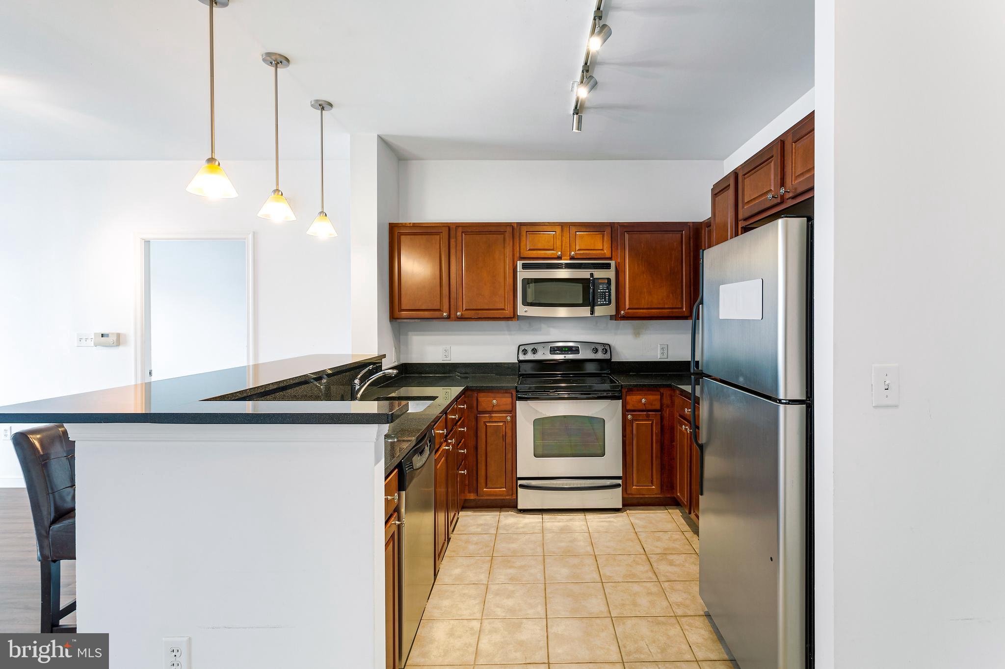 ONE INDEPENDENCE PLAZA A - Residential