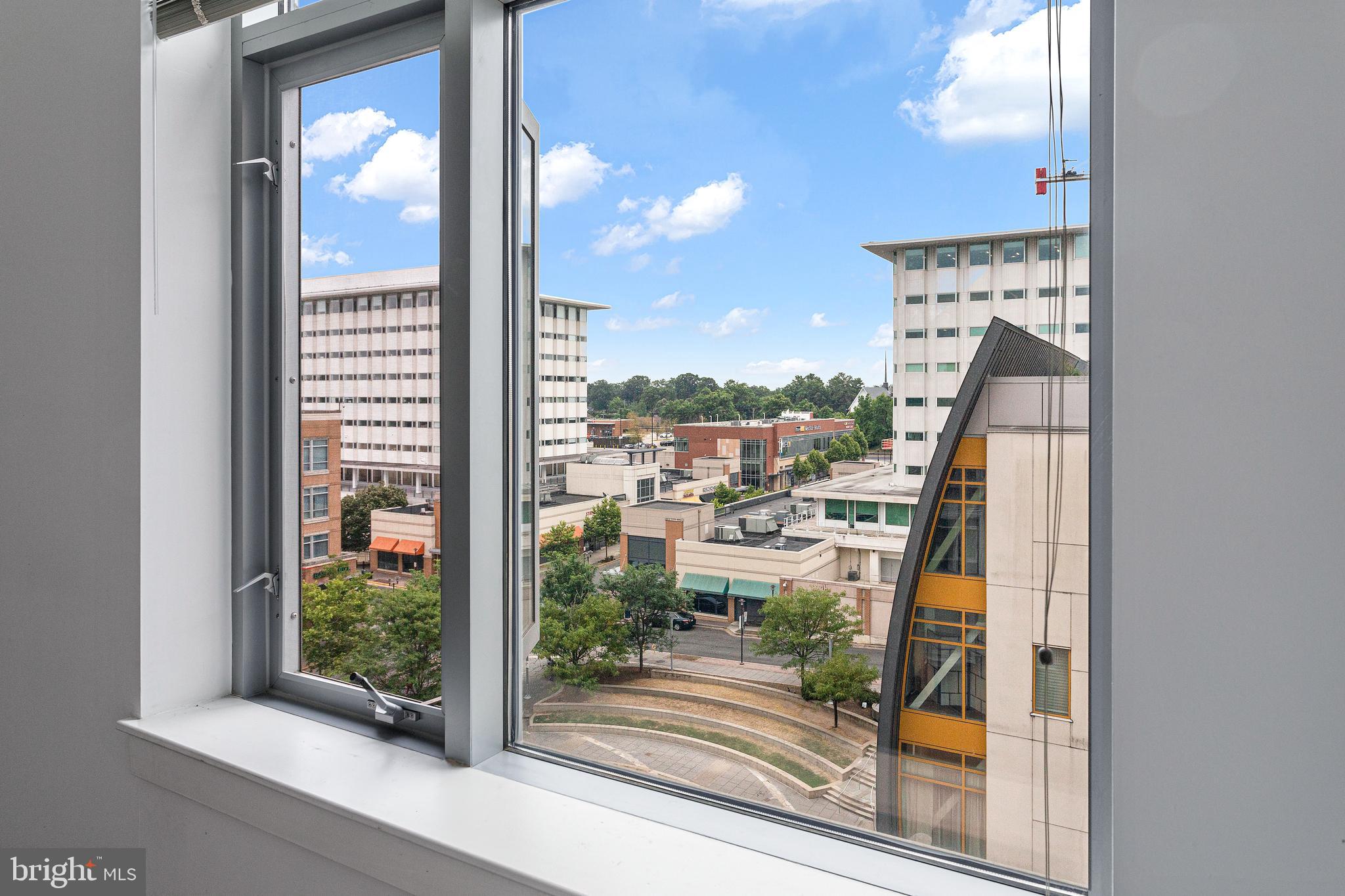 ONE INDEPENDENCE PLAZA A - Residential