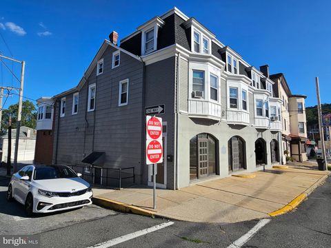 17 N 23RD STREET READING PA 19606