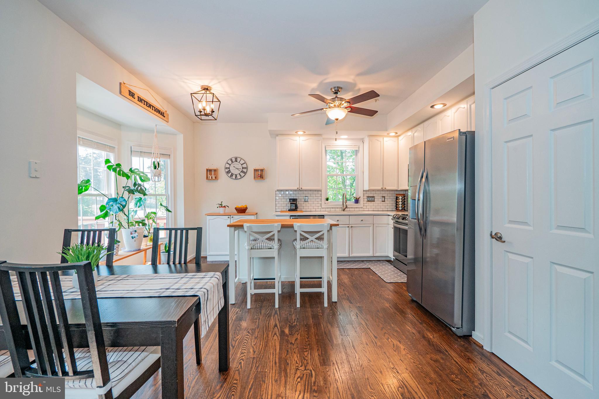 WILLOW BROOK - Residential