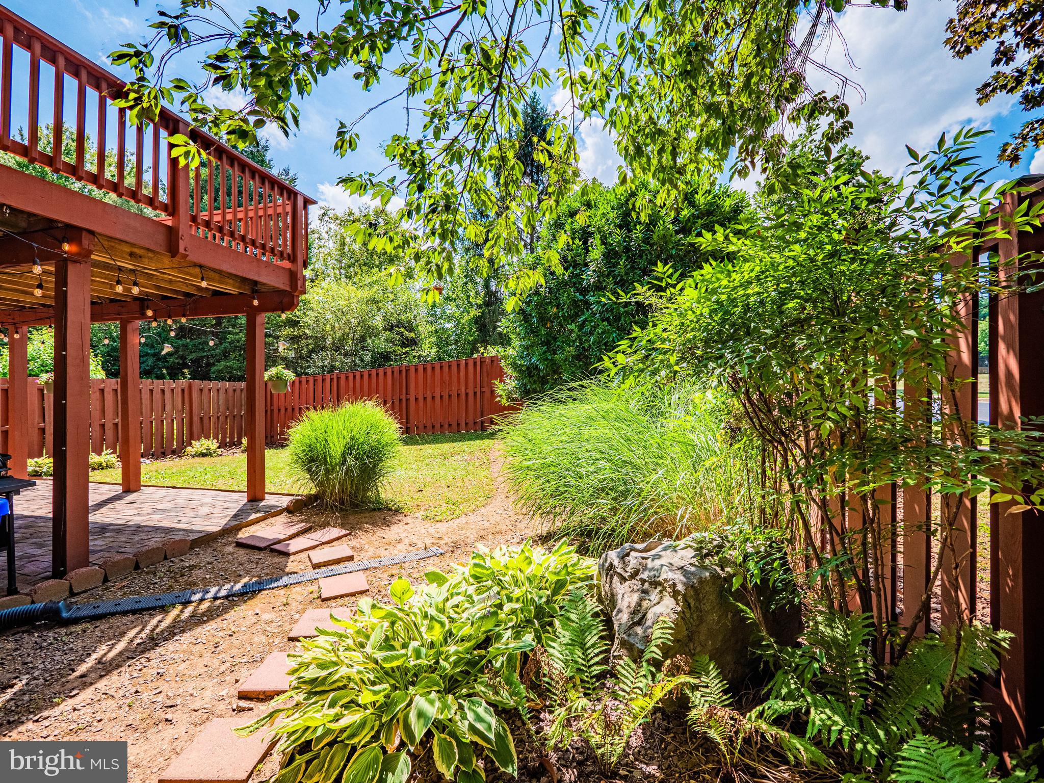 WILLOW BROOK - Residential