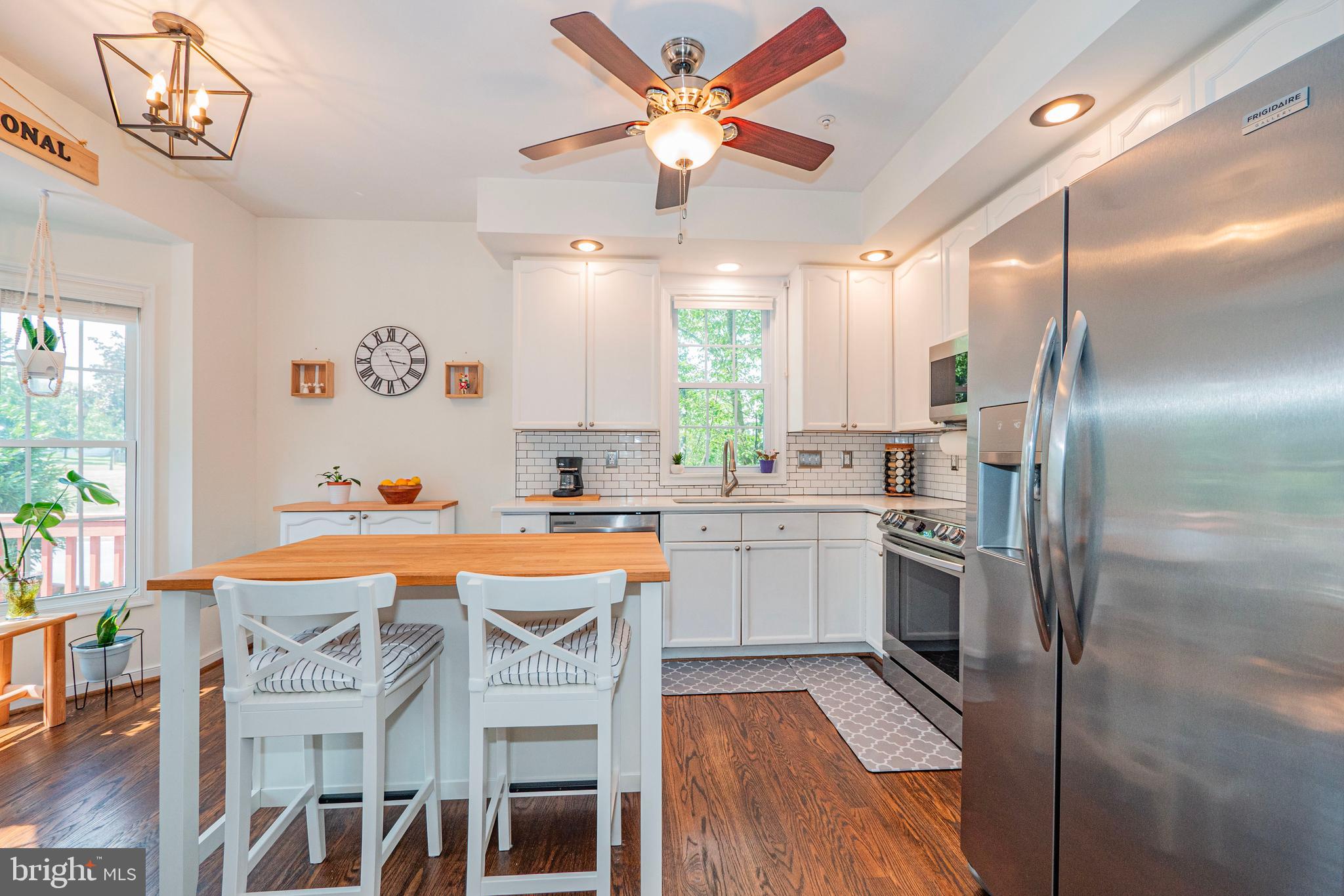 WILLOW BROOK - Residential