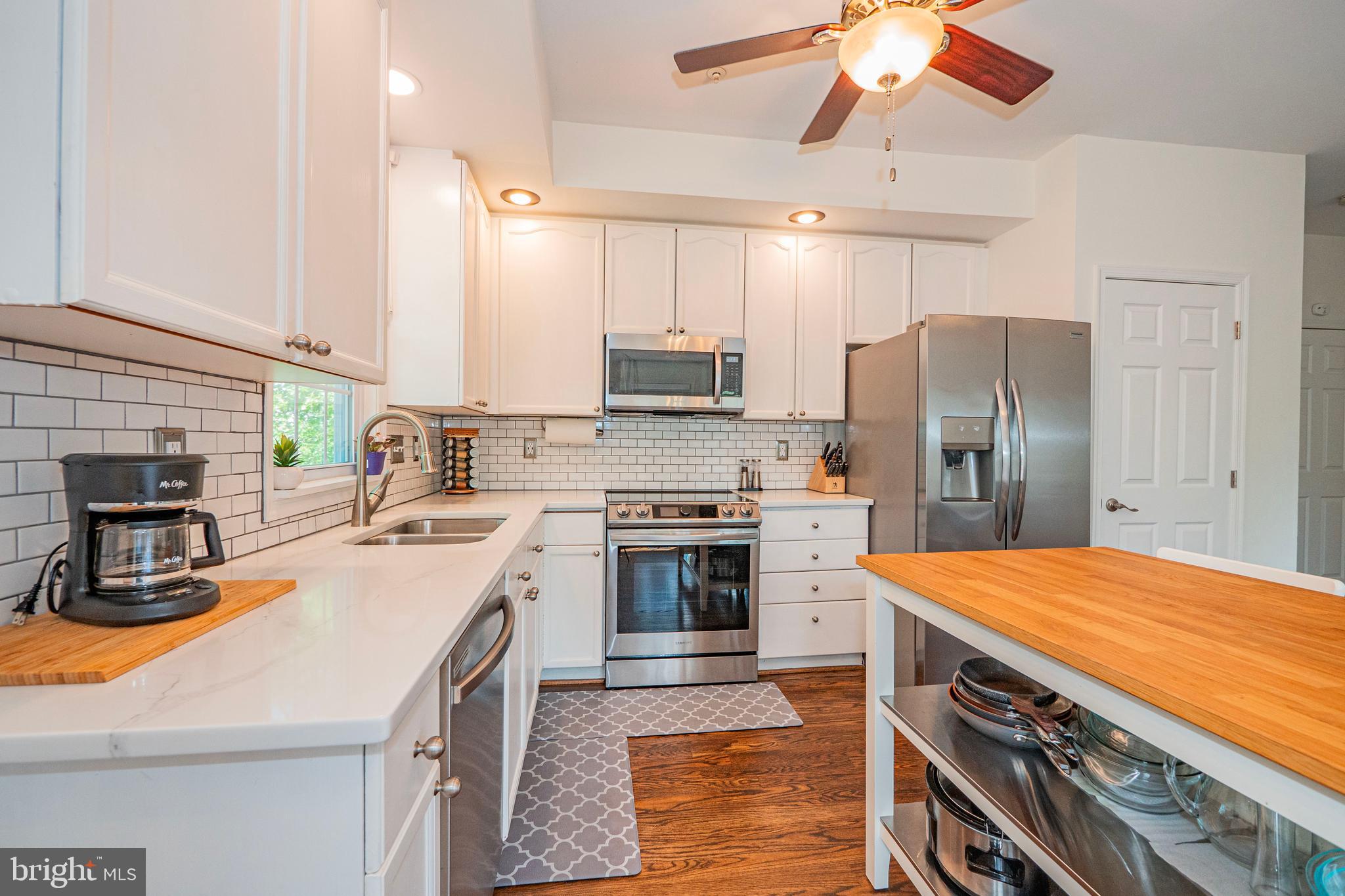 WILLOW BROOK - Residential