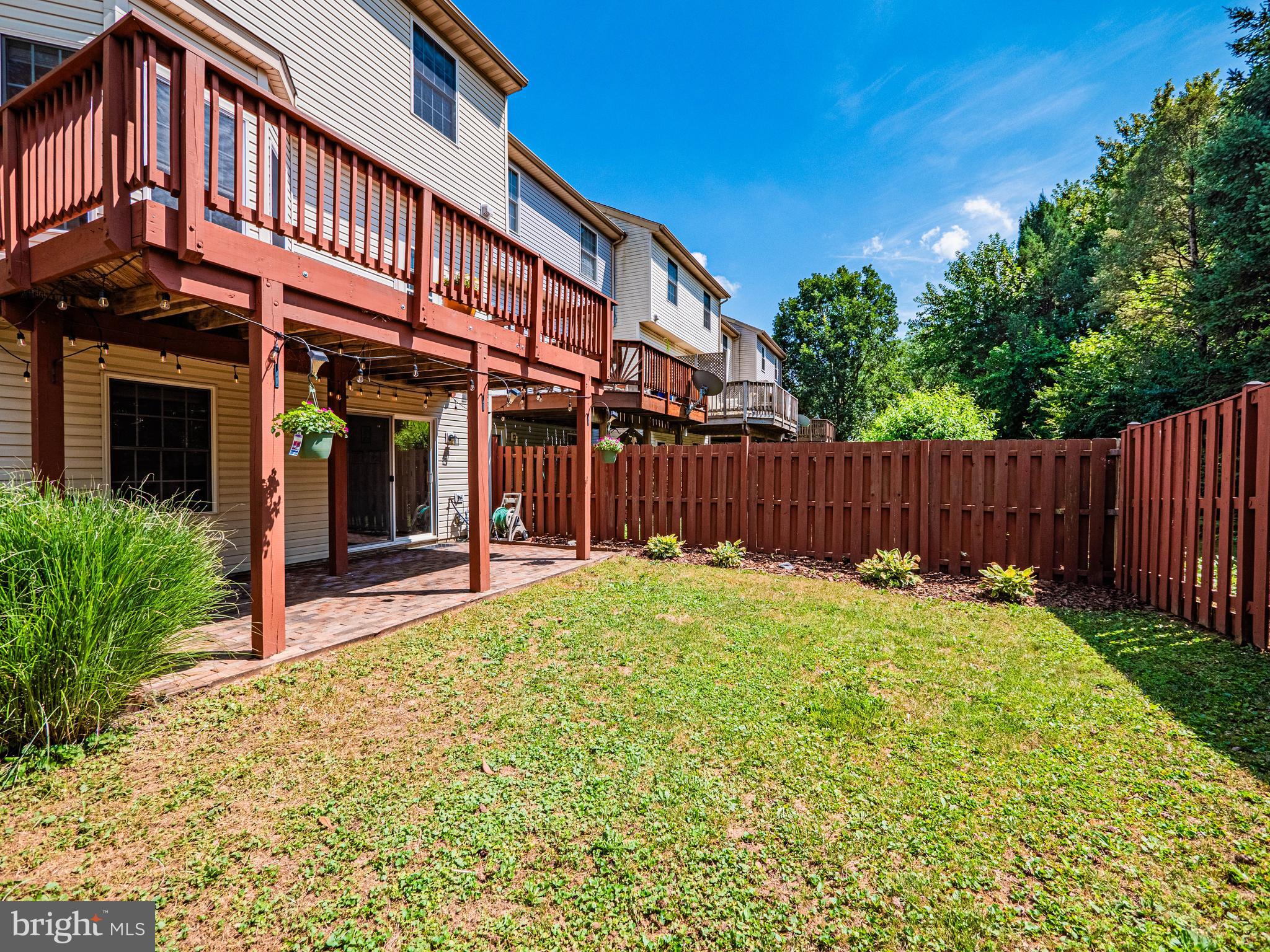 WILLOW BROOK - Residential