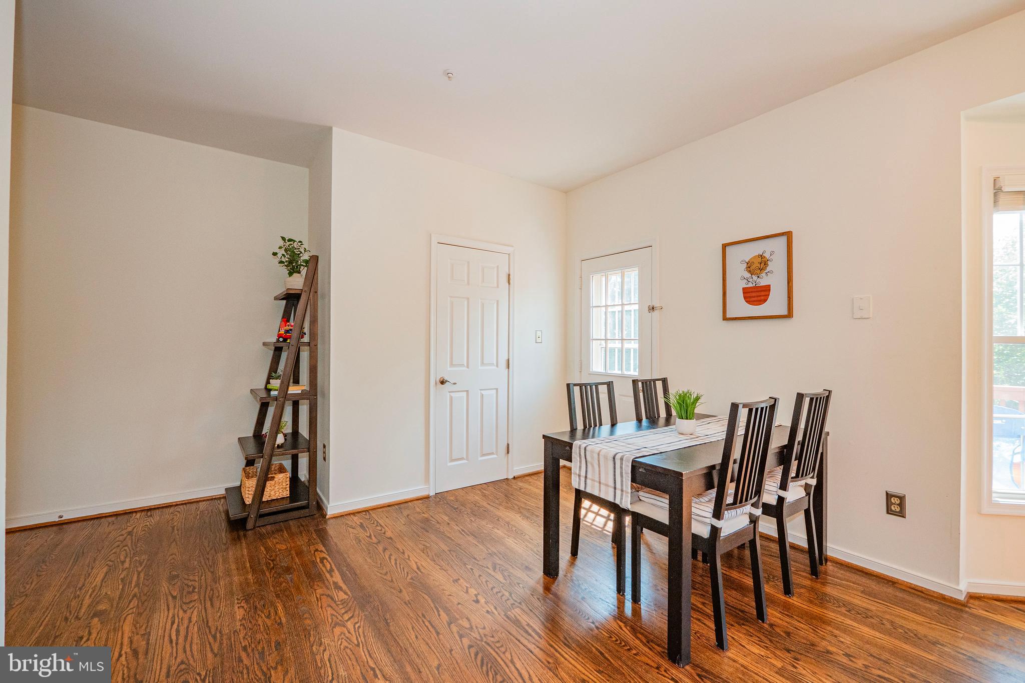 WILLOW BROOK - Residential