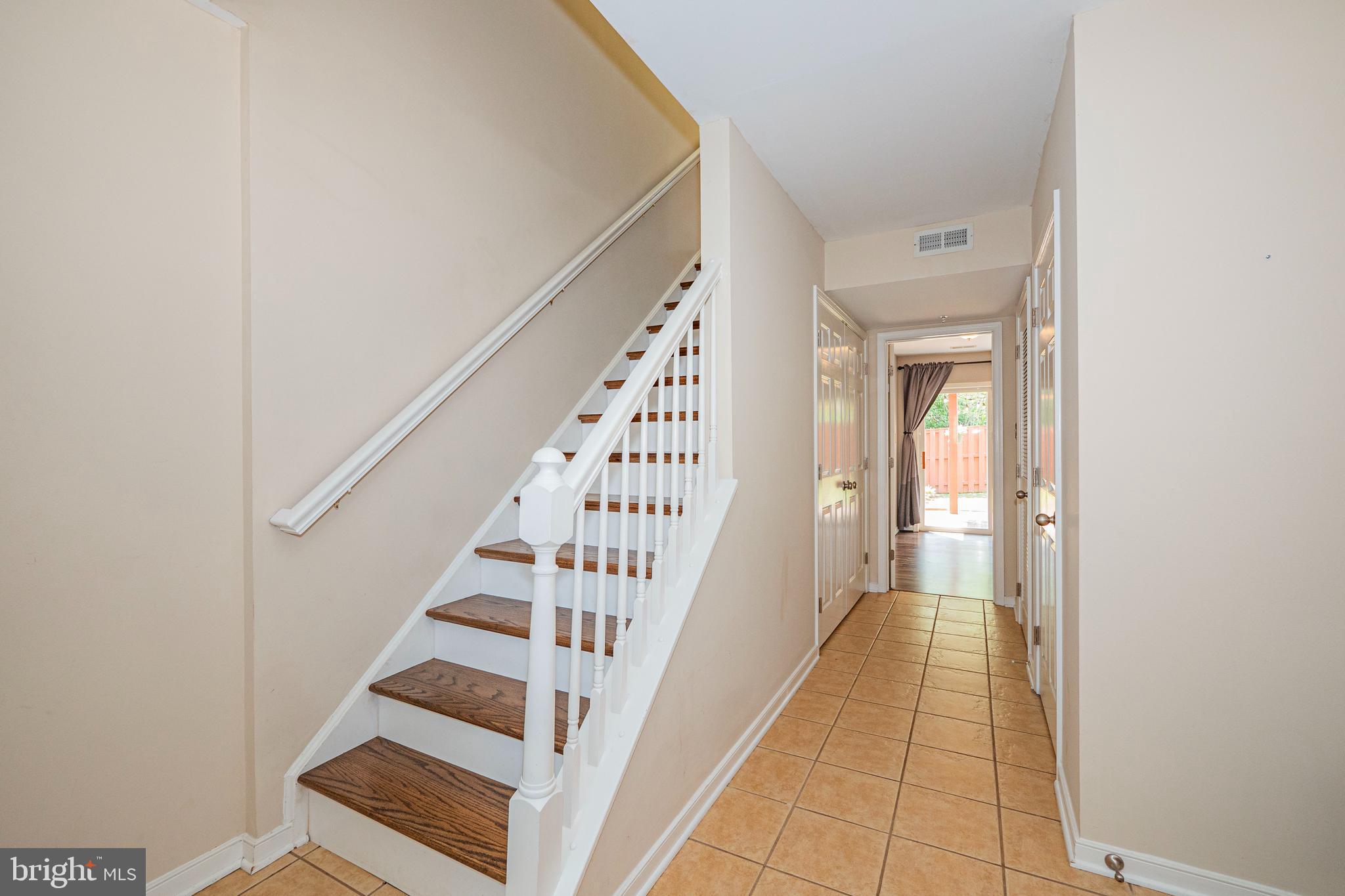 WILLOW BROOK - Residential