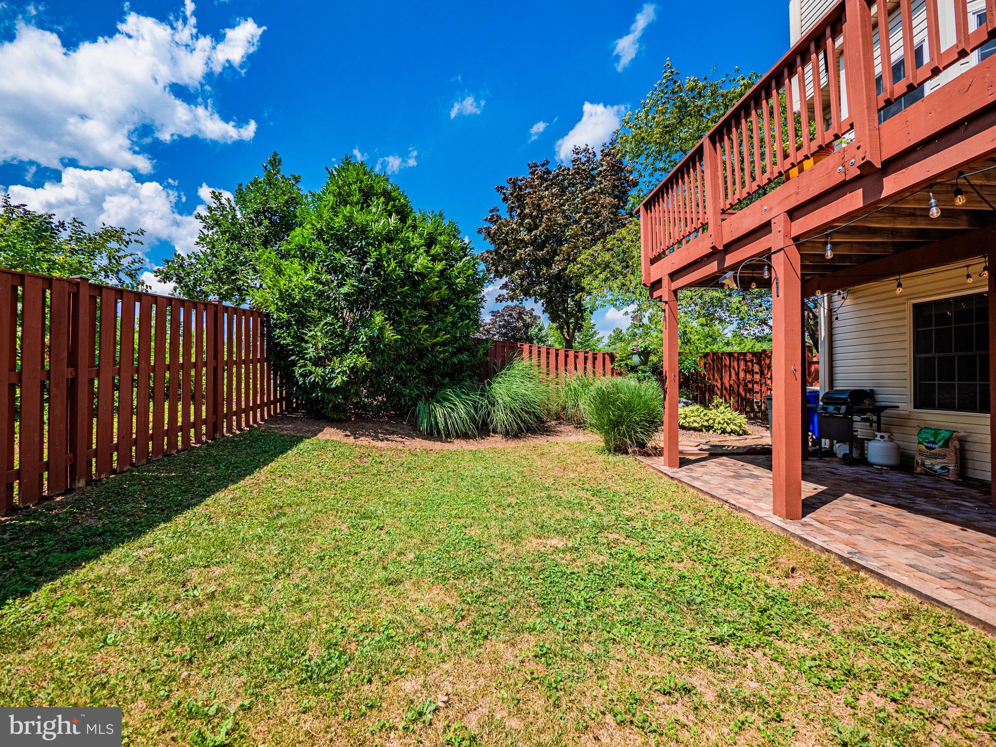 WILLOW BROOK - Residential