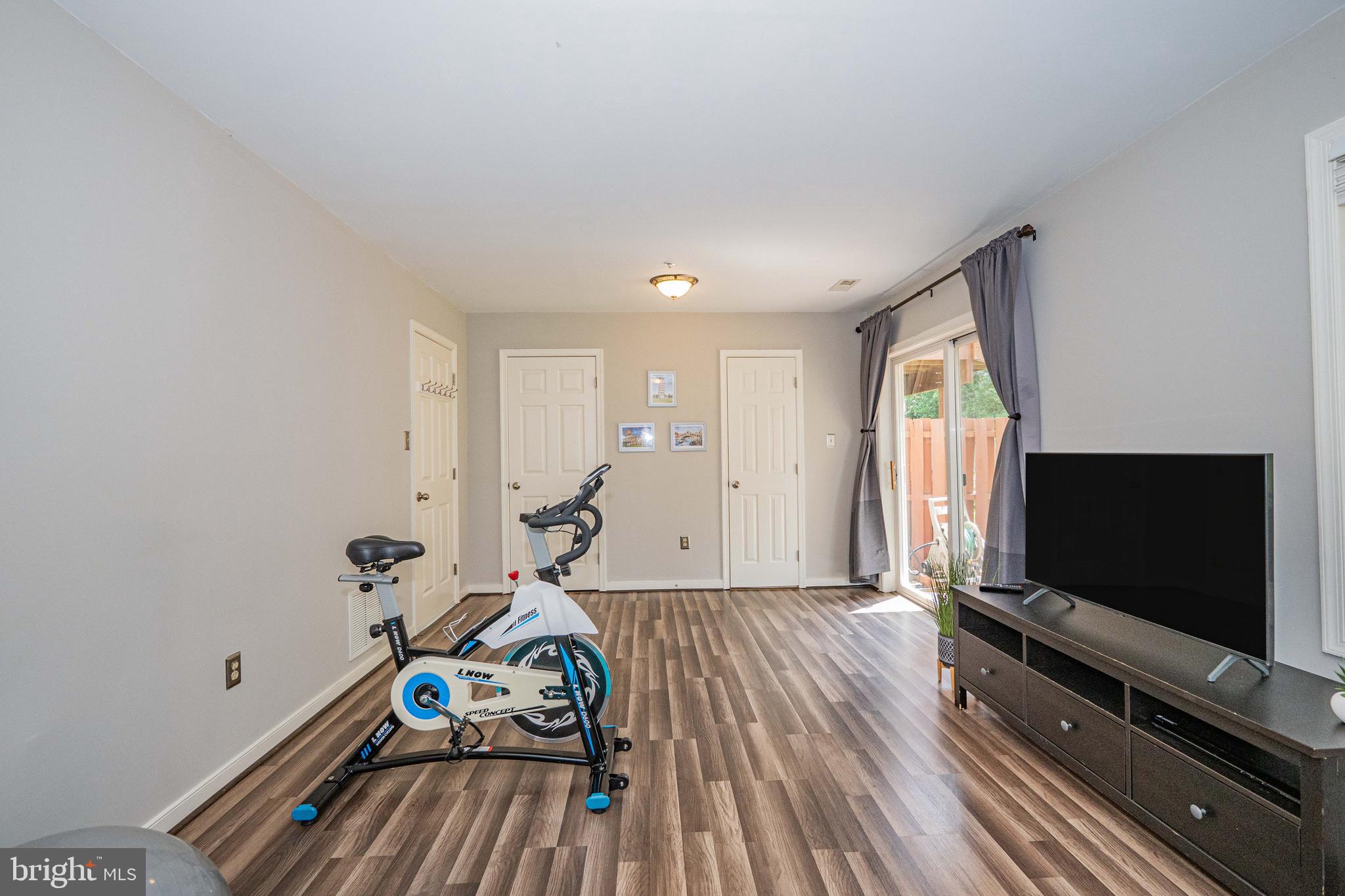 WILLOW BROOK - Residential