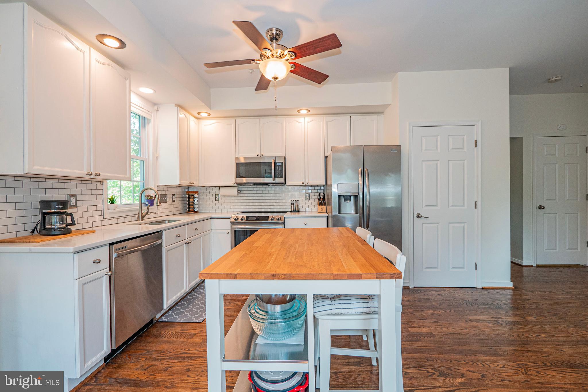 WILLOW BROOK - Residential