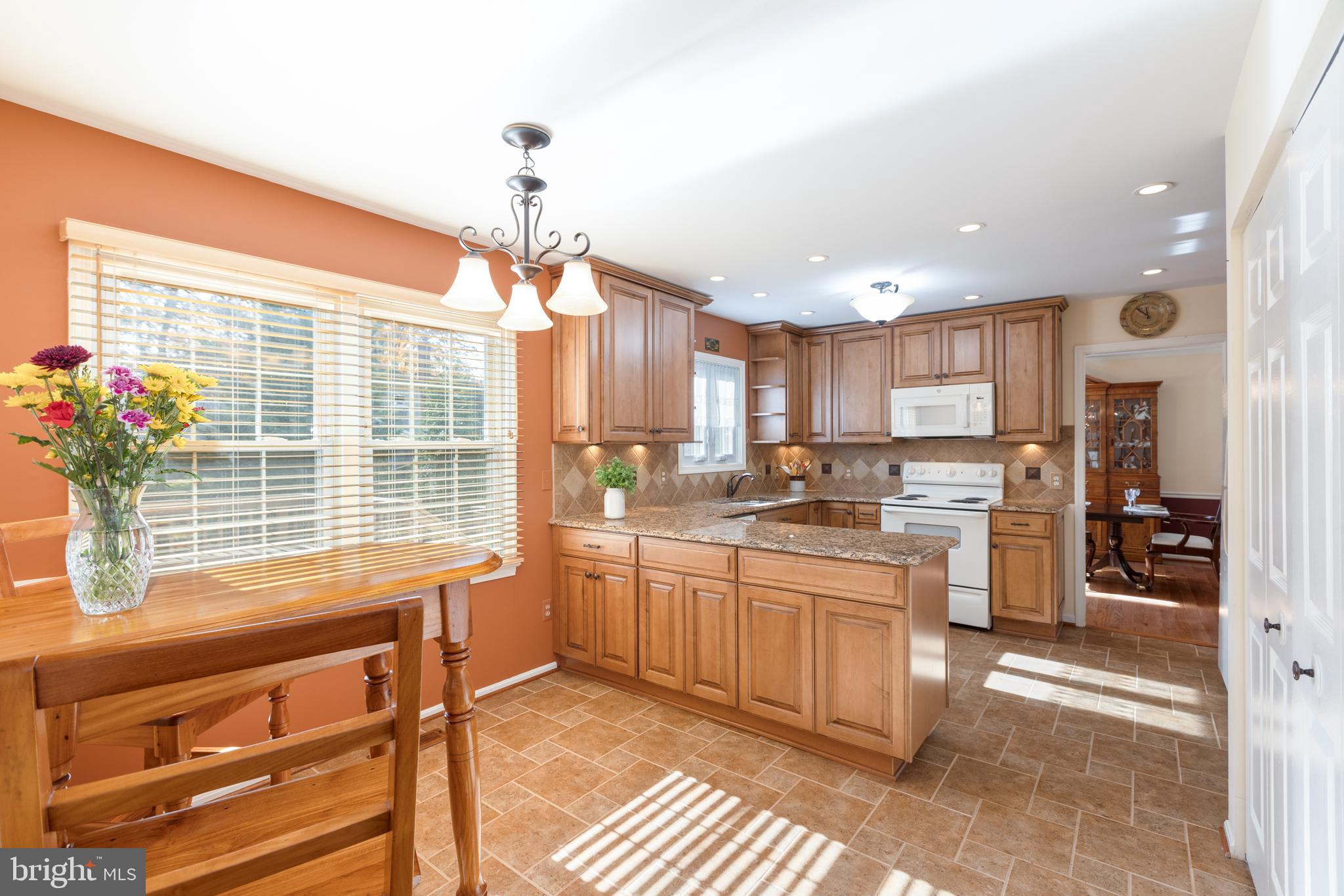 KENWOOD OAKS - Residential