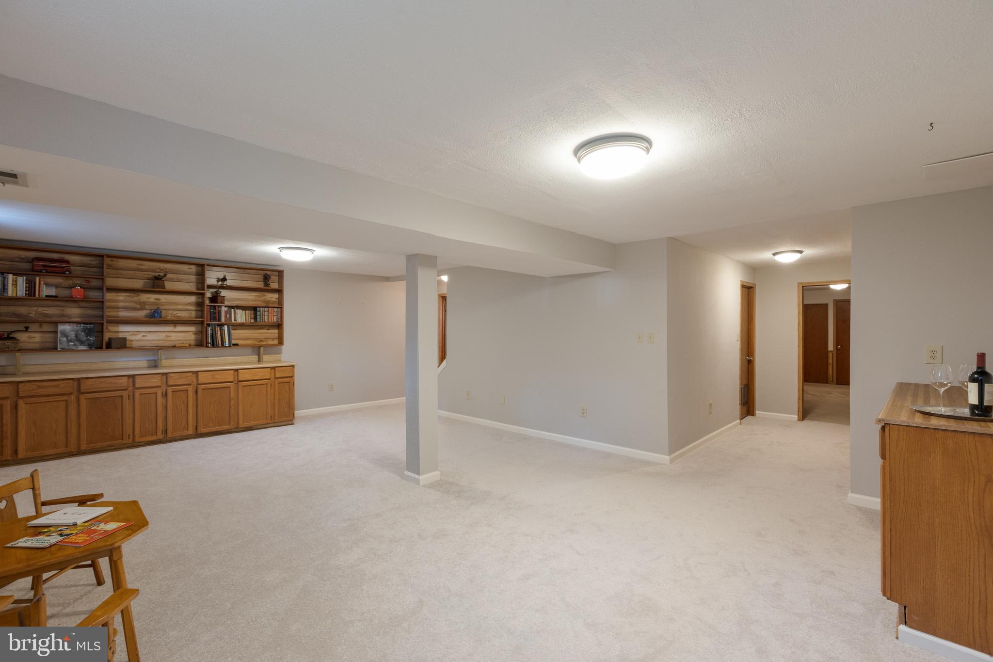 KENWOOD OAKS - Residential