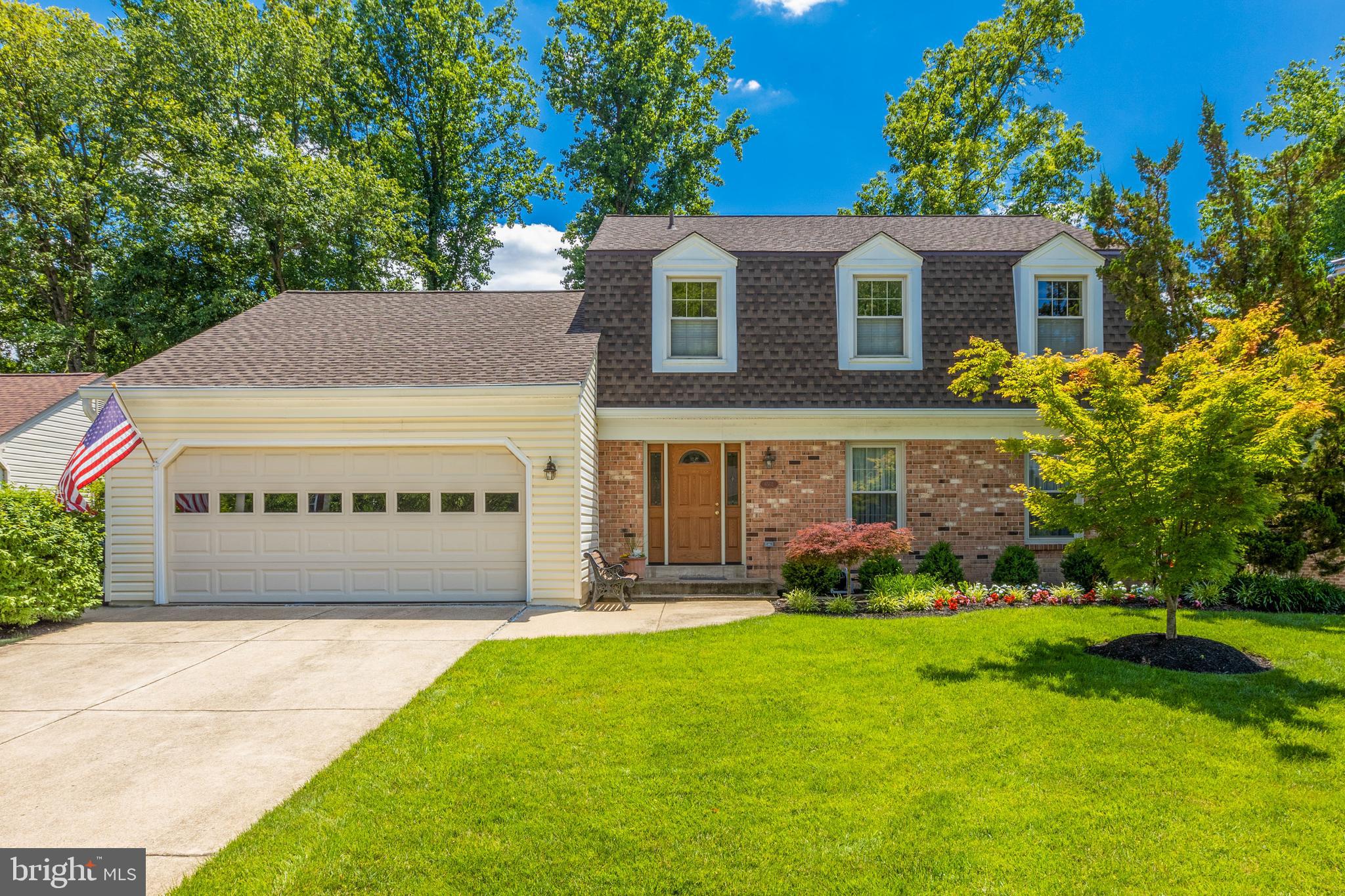 KENWOOD OAKS - Residential