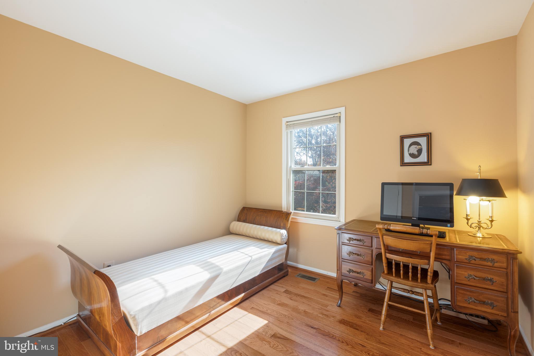 KENWOOD OAKS - Residential