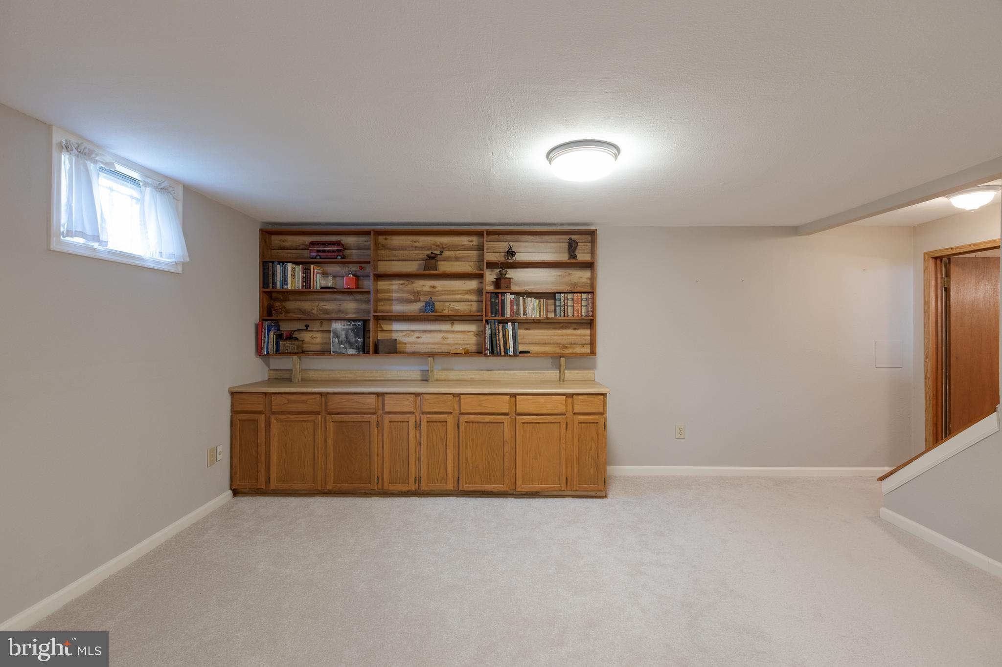 KENWOOD OAKS - Residential