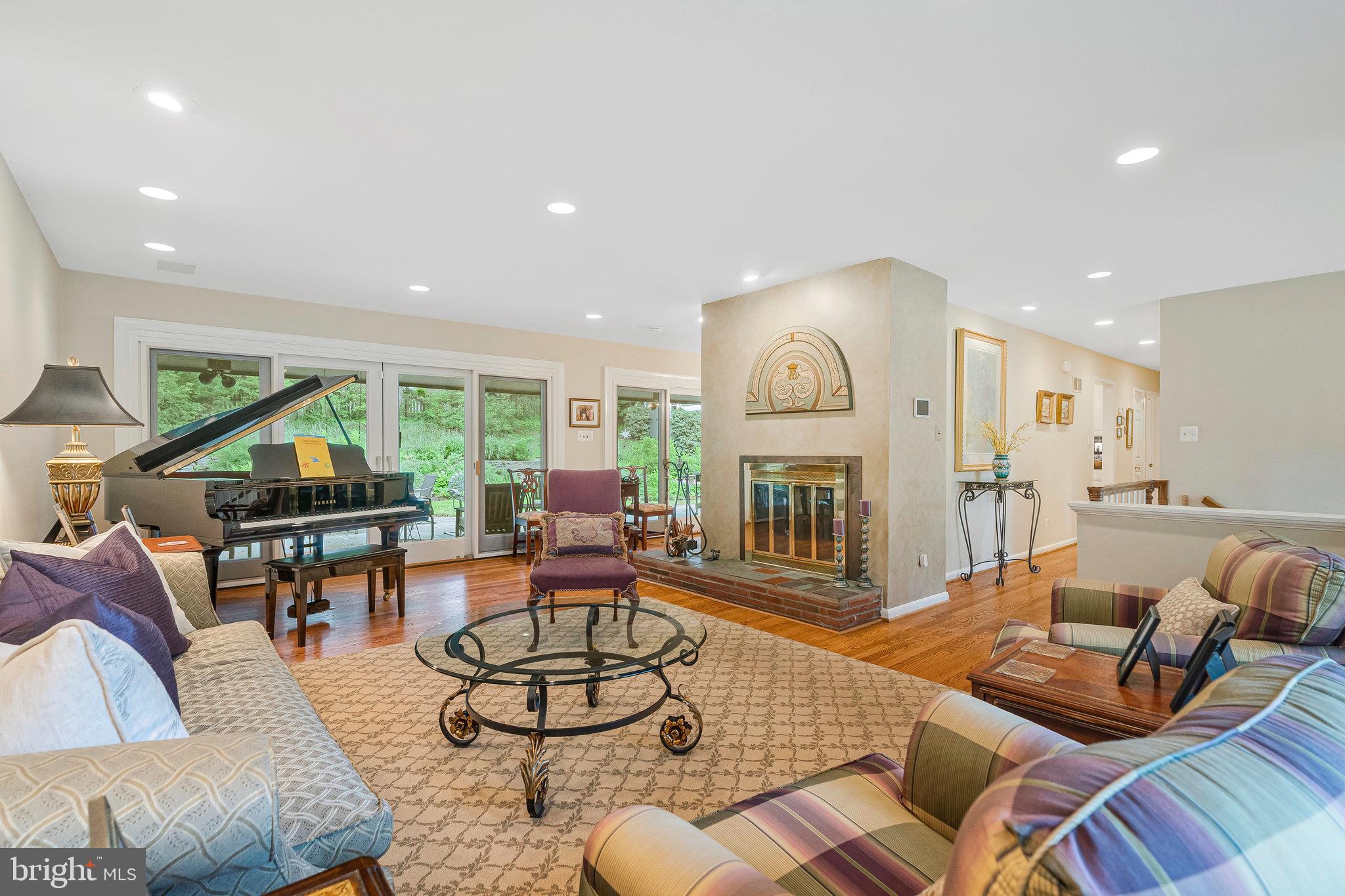 CHESTERBROOK WOODS - Residential