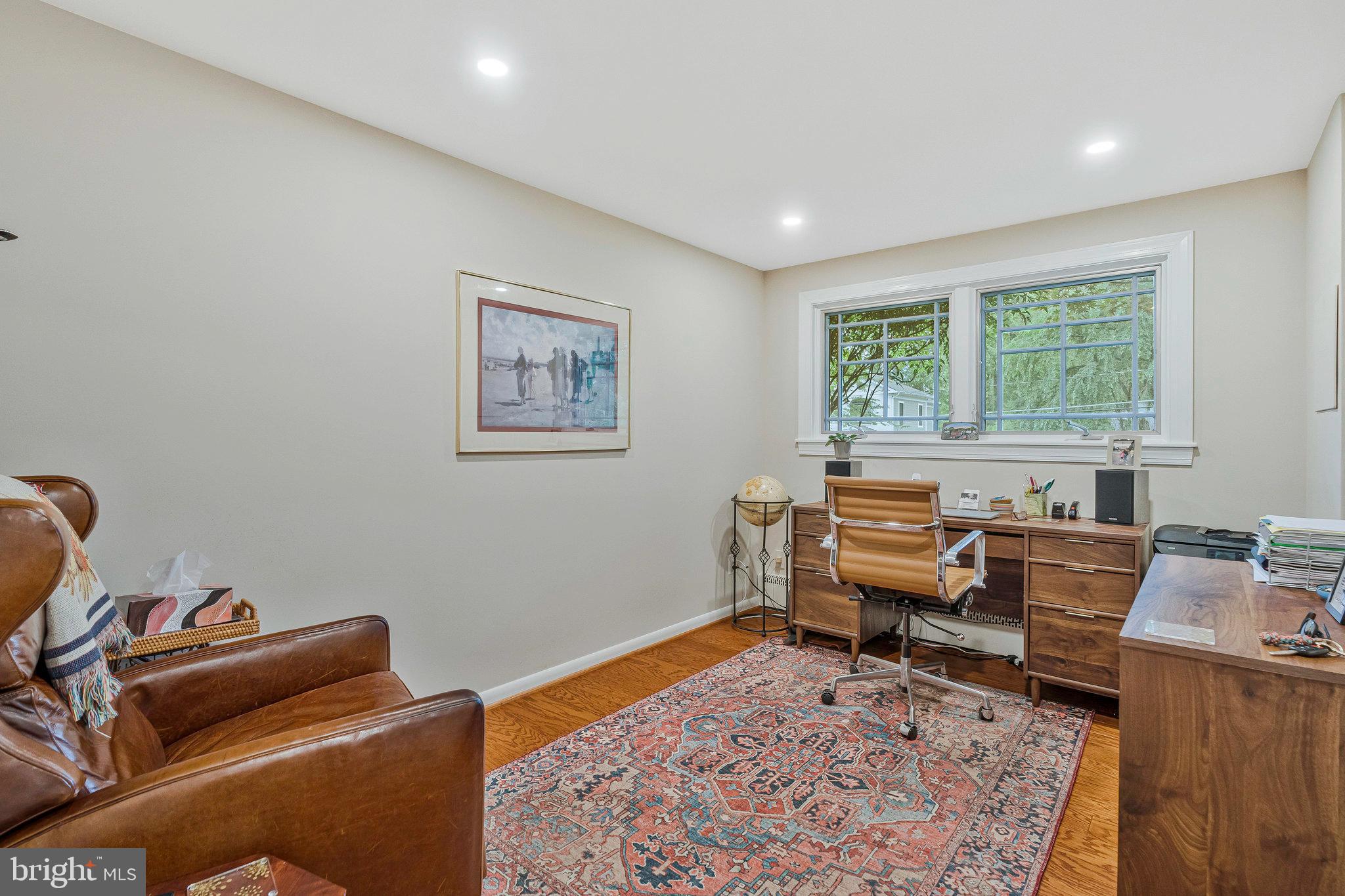 CHESTERBROOK WOODS - Residential