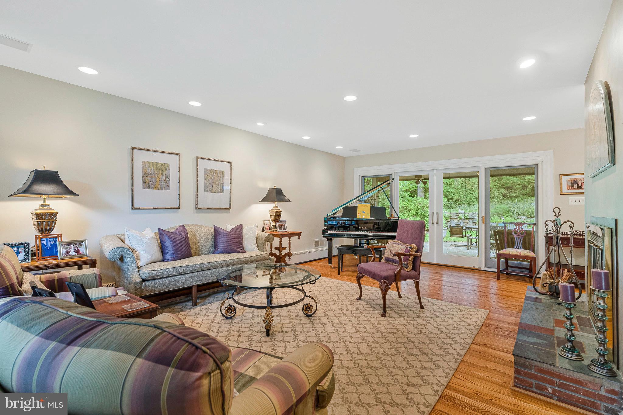 CHESTERBROOK WOODS - Residential