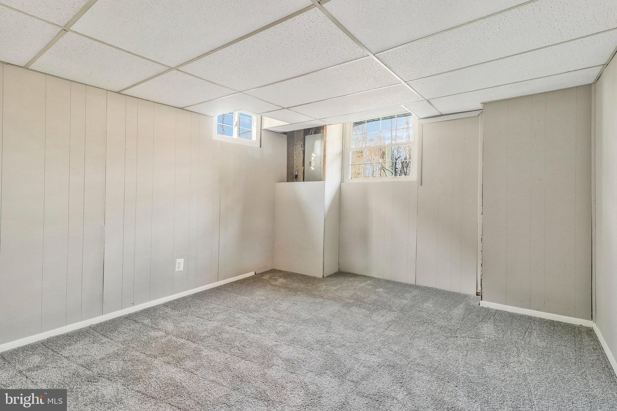 YORKSHIRE KNOLLS - Residential