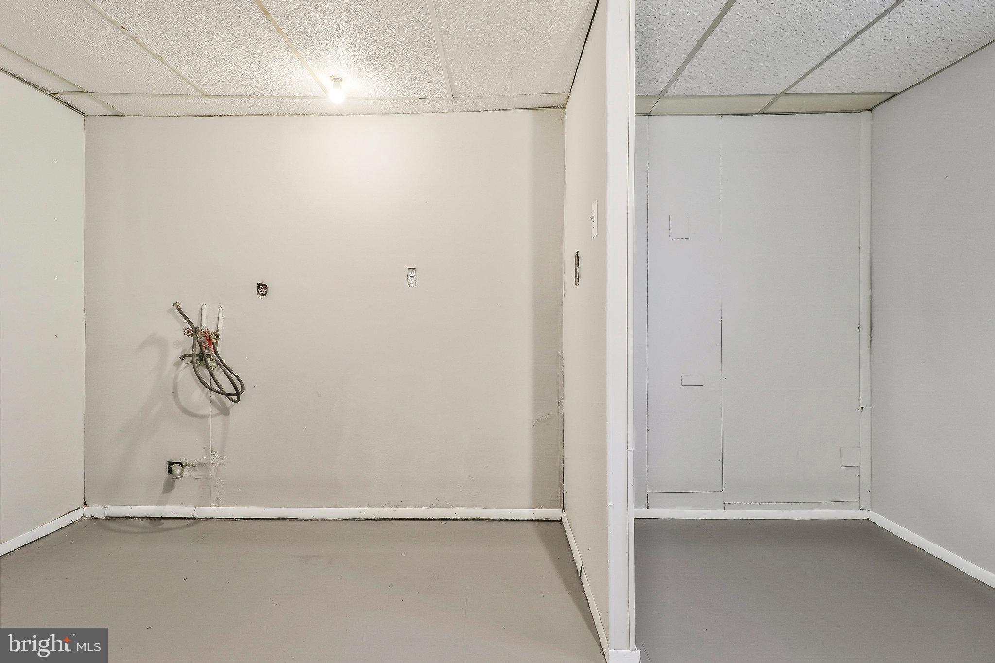 YORKSHIRE KNOLLS - Residential