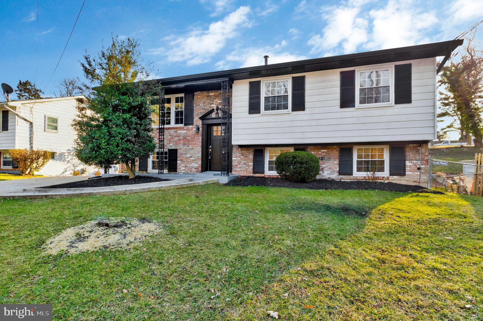 YORKSHIRE KNOLLS - Residential