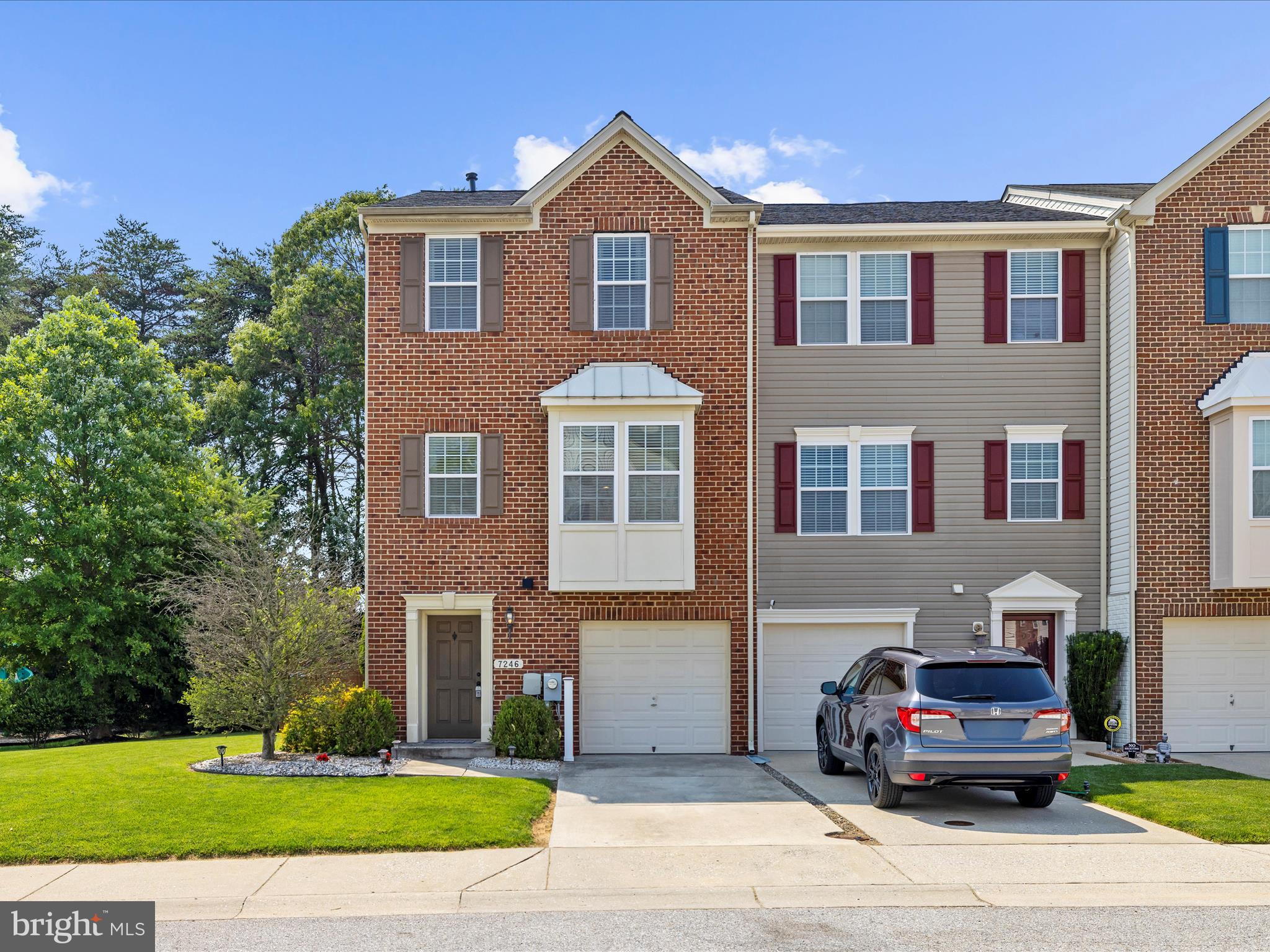 7246 MOCKINGBIRD CIRCLE