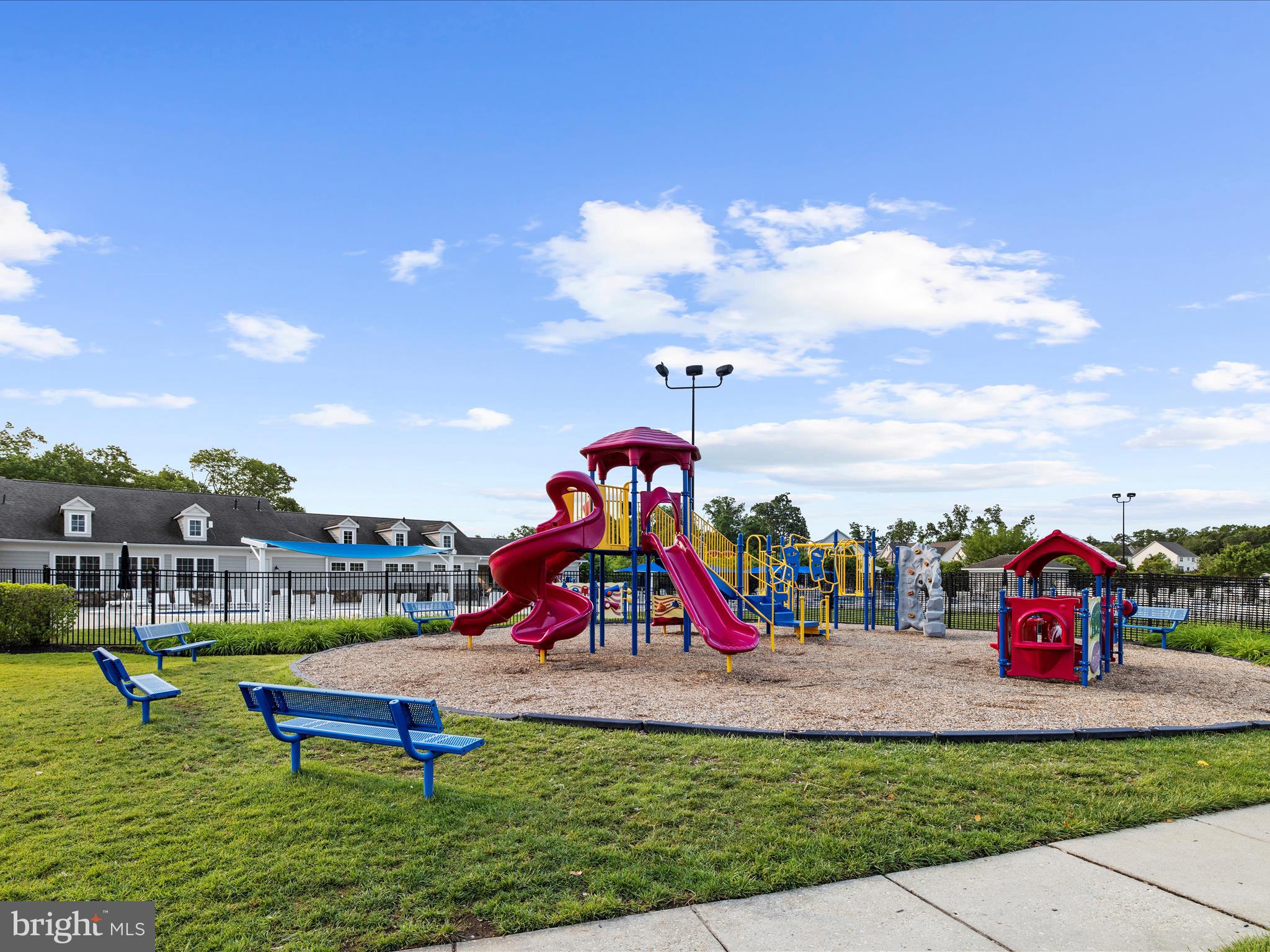 TANYARD SPRINGS - Residential