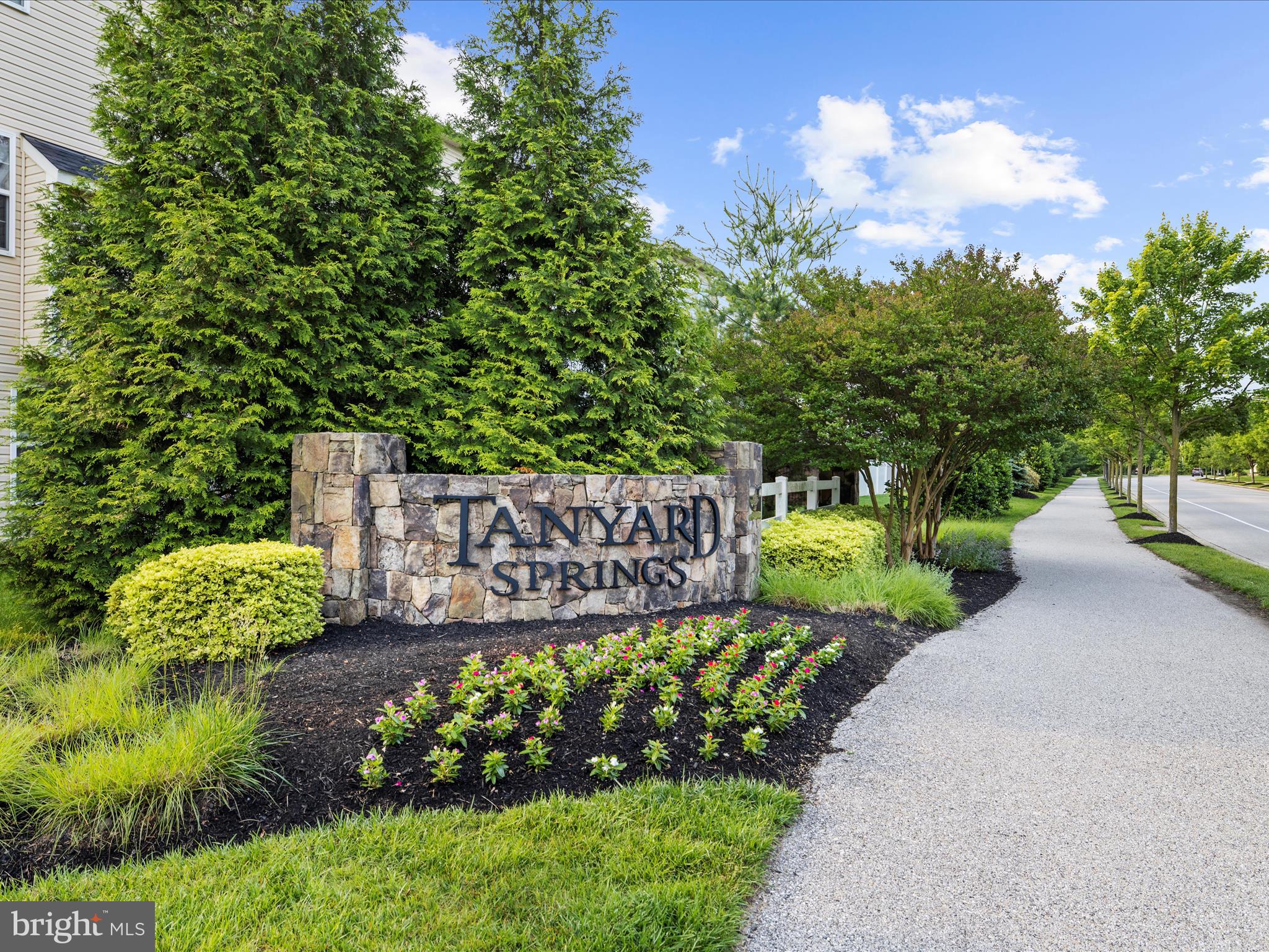 TANYARD SPRINGS - Residential