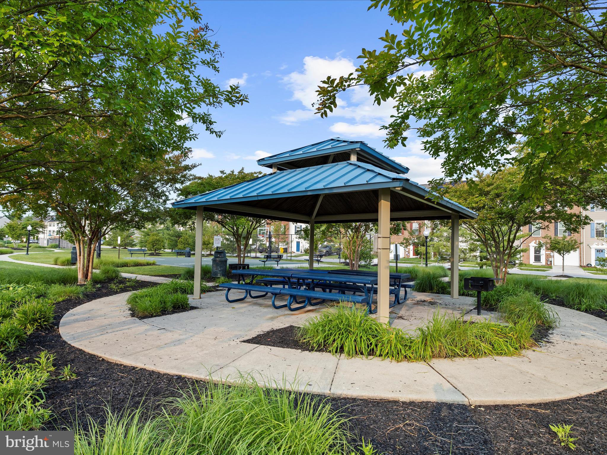 TANYARD SPRINGS - Residential