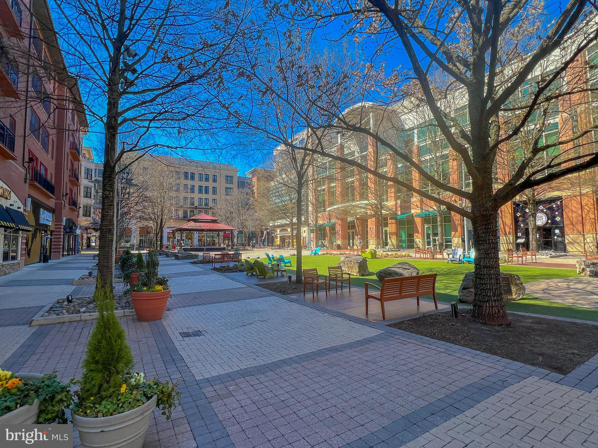 THE VICTORIA CODM - Residential