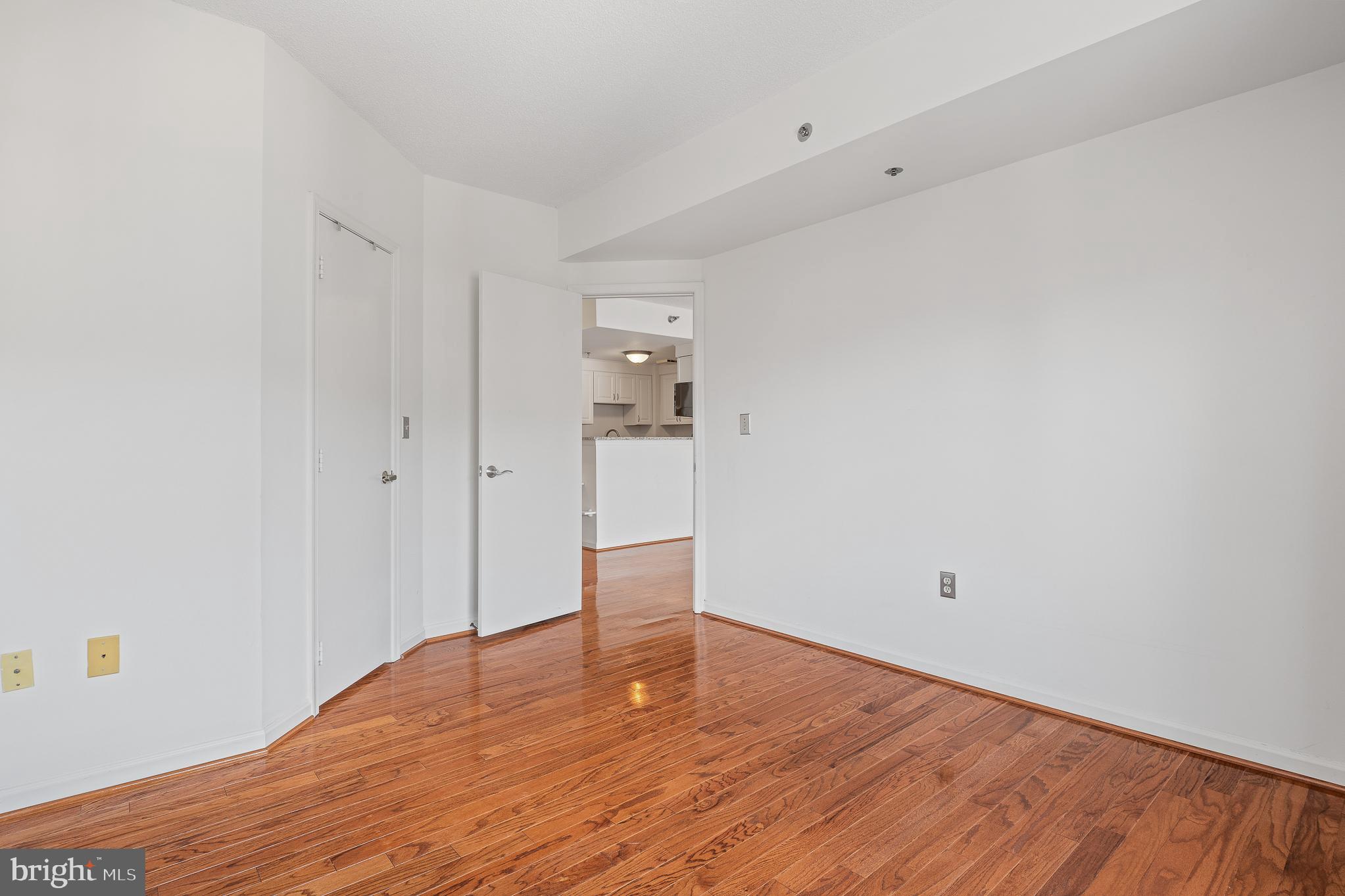 THE VICTORIA CODM - Residential